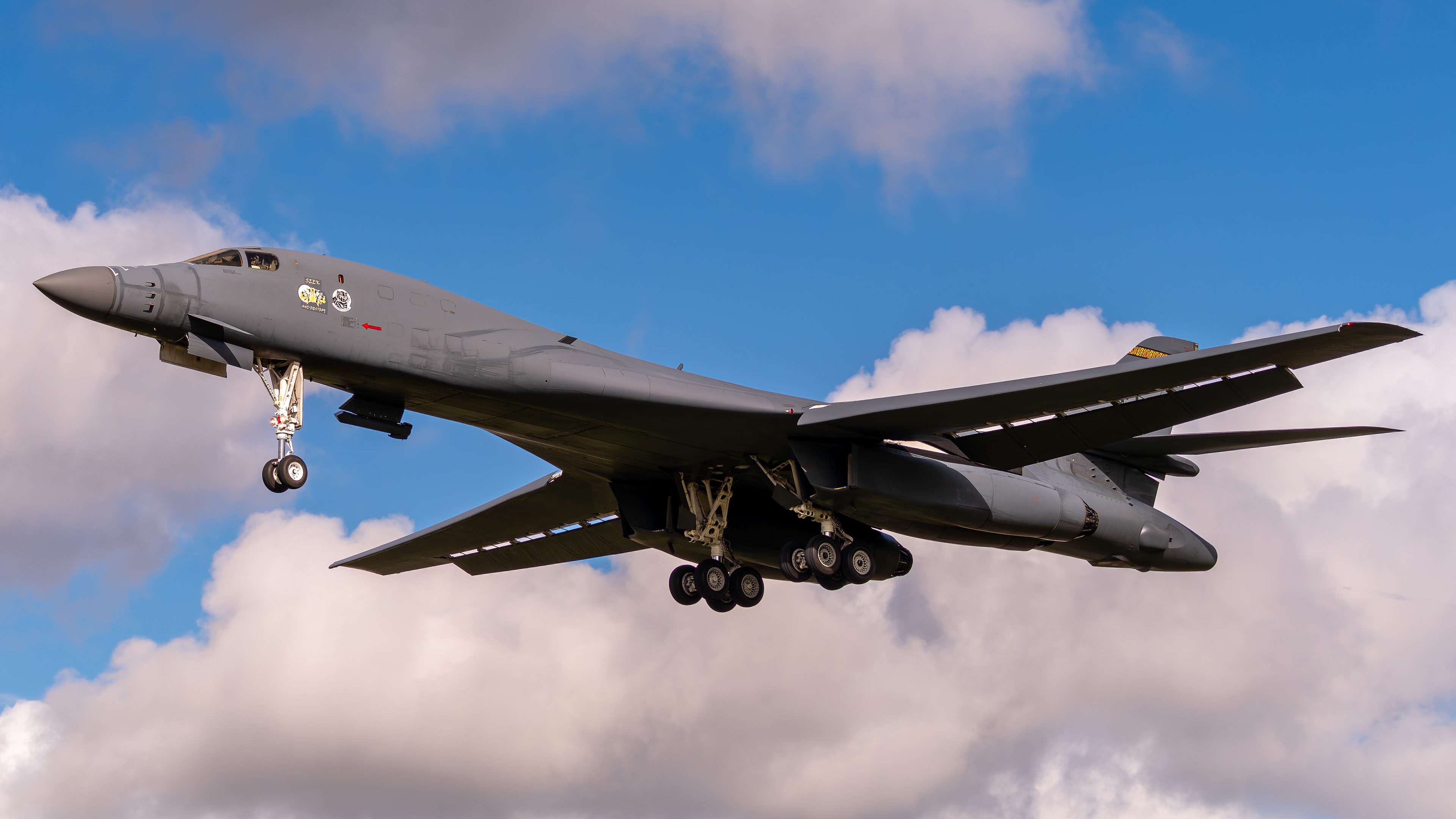 United States Air Force - B-1B Lancer - 86-0138 (TWIN41)