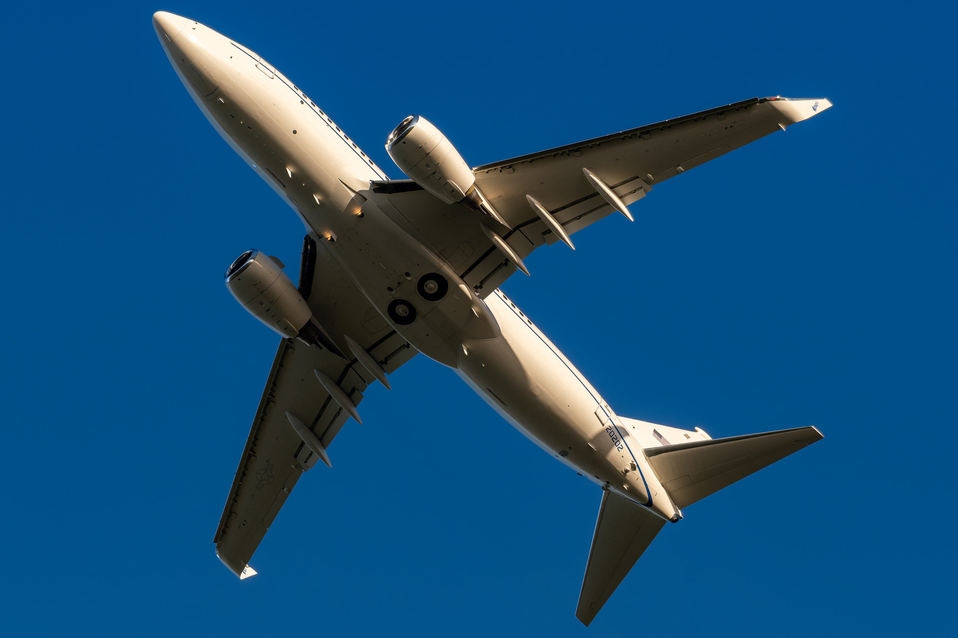 United States Air Force - C-40 Clipper - 02-0202 (BOXER43)