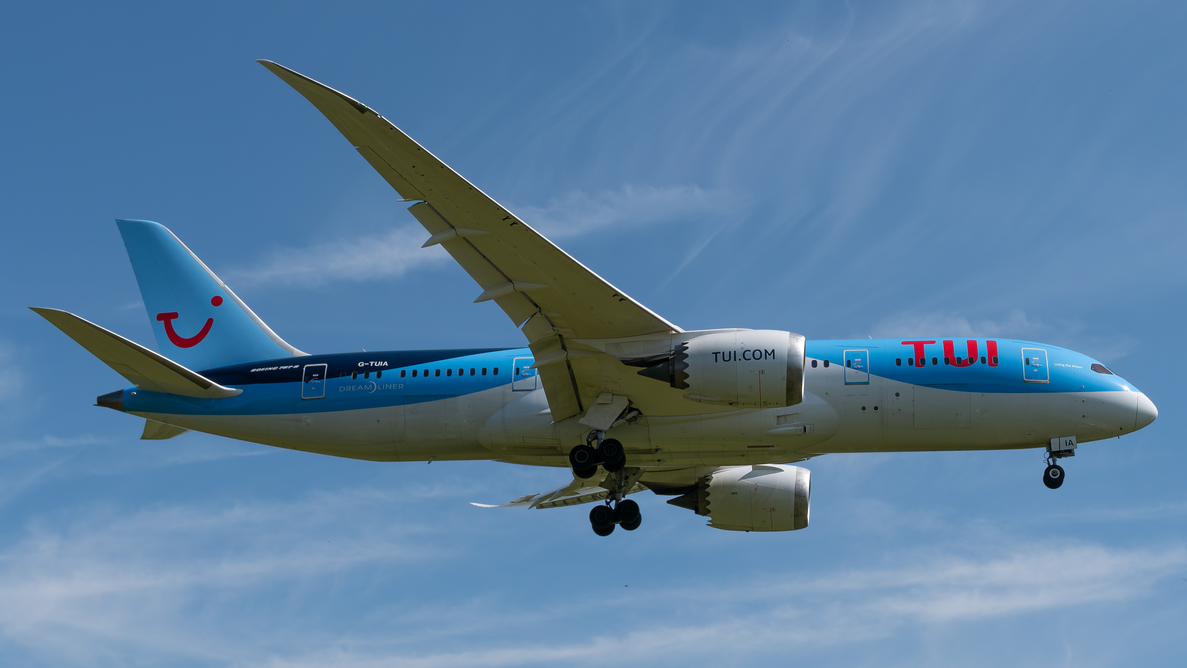 TUI Airways - Boeing 787-8 - G-TUIA (BY9764 / TOM9764)