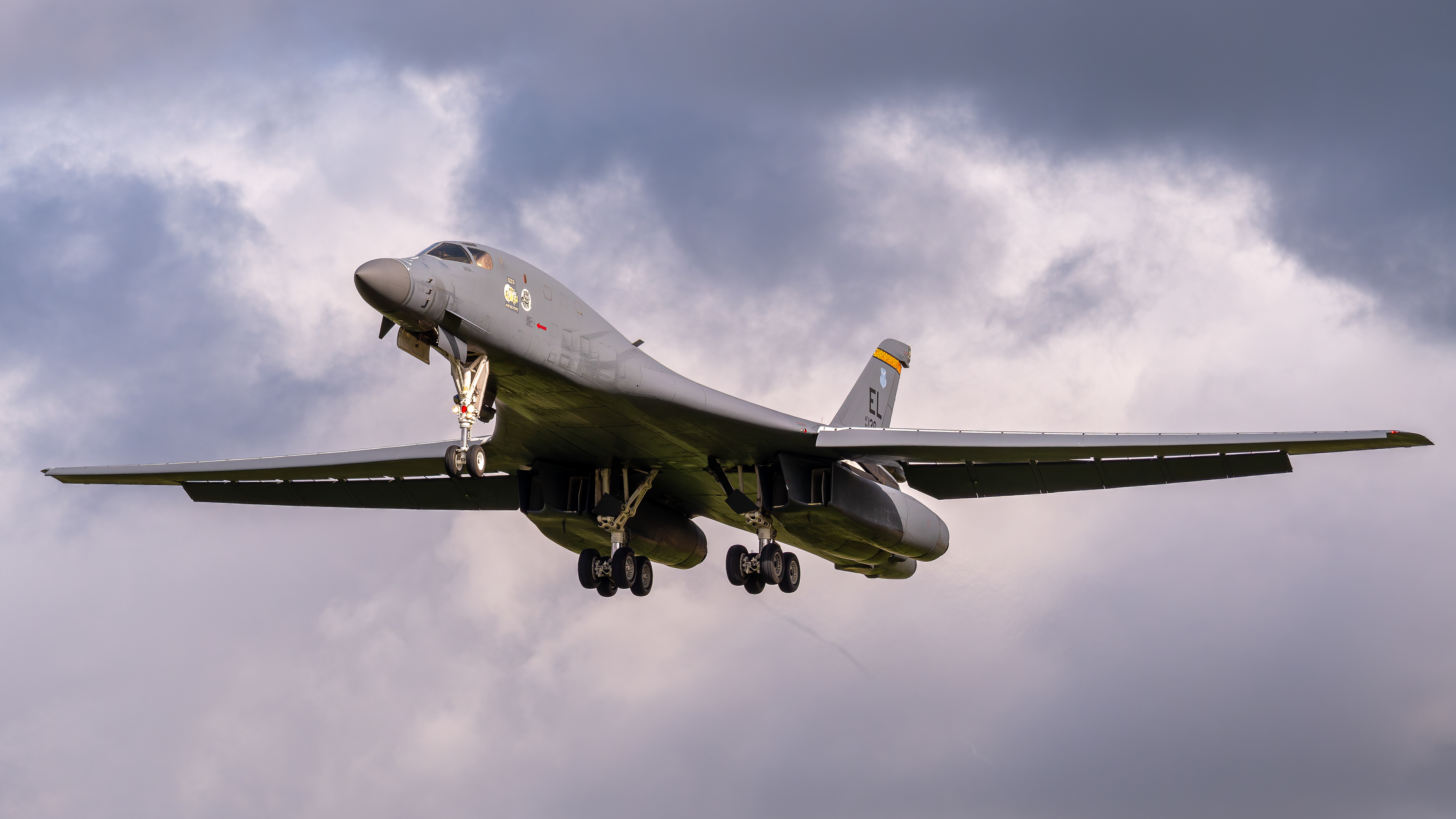 United States Air Force - B-1B Lancer - 86-0138 (TWIN41)