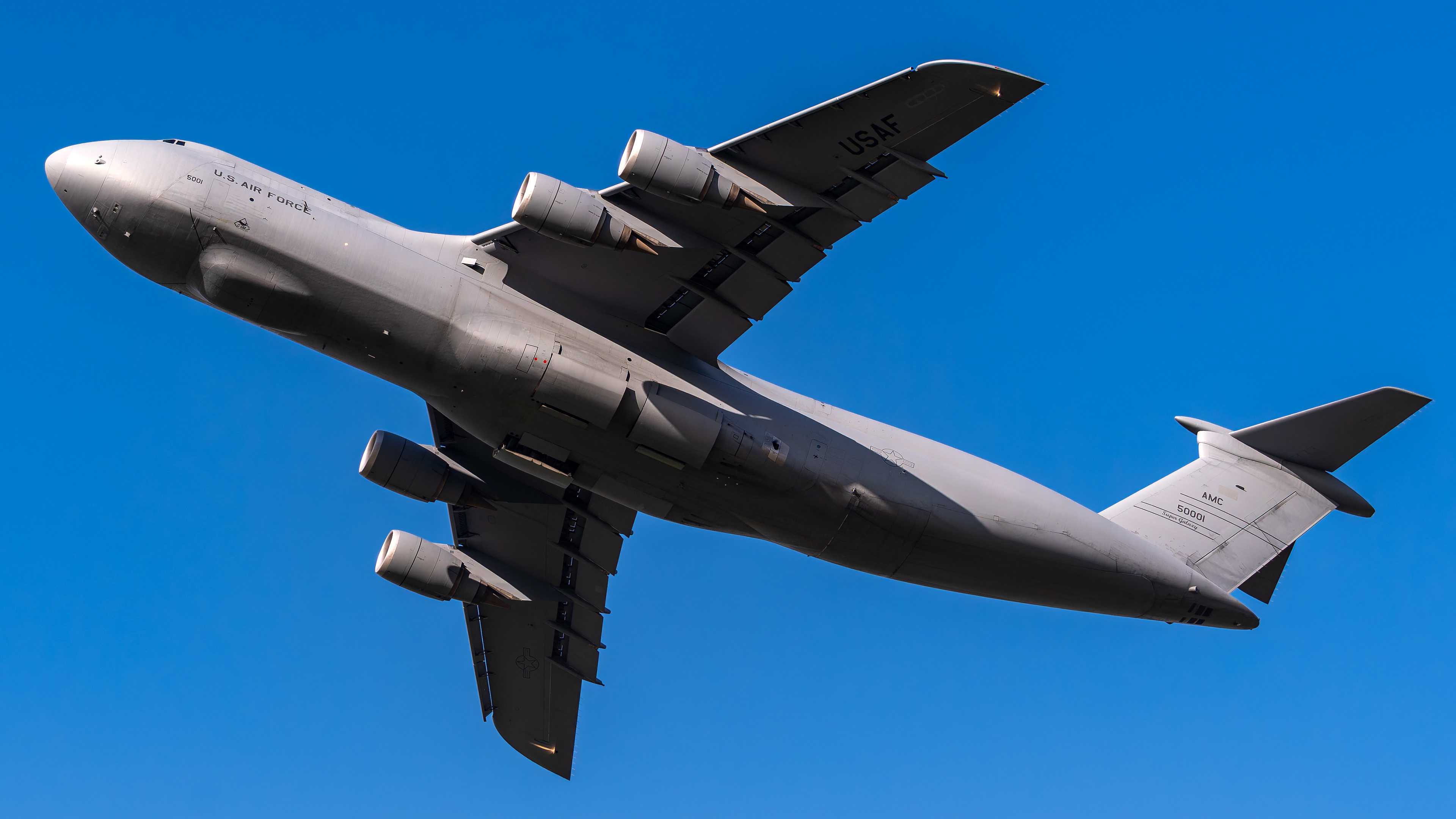 United States Air Force - C-5M Super Galaxy - 85-0001 (RCH1881)