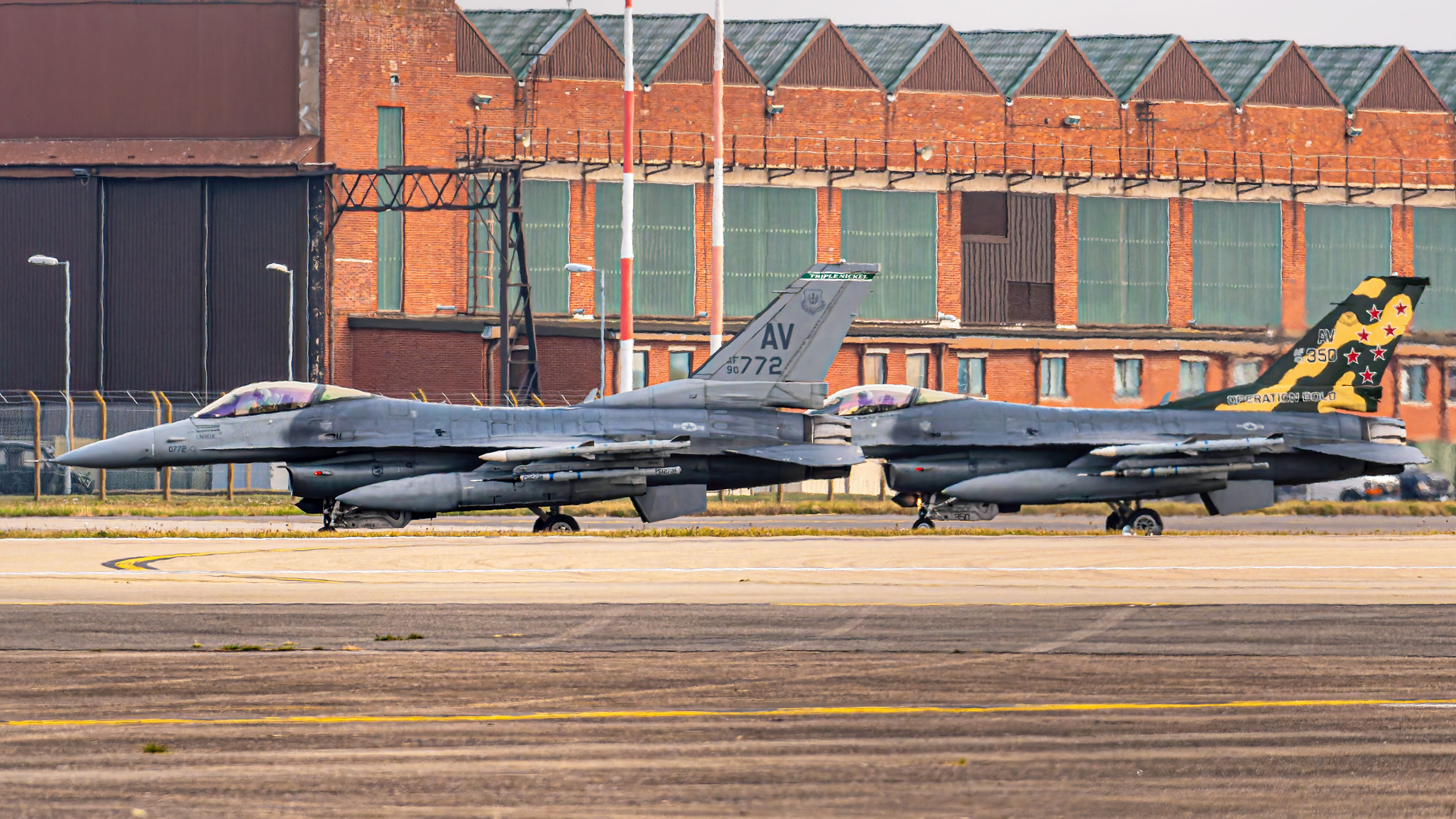 USAF - F-16C Fighting Falcon (90-0772)