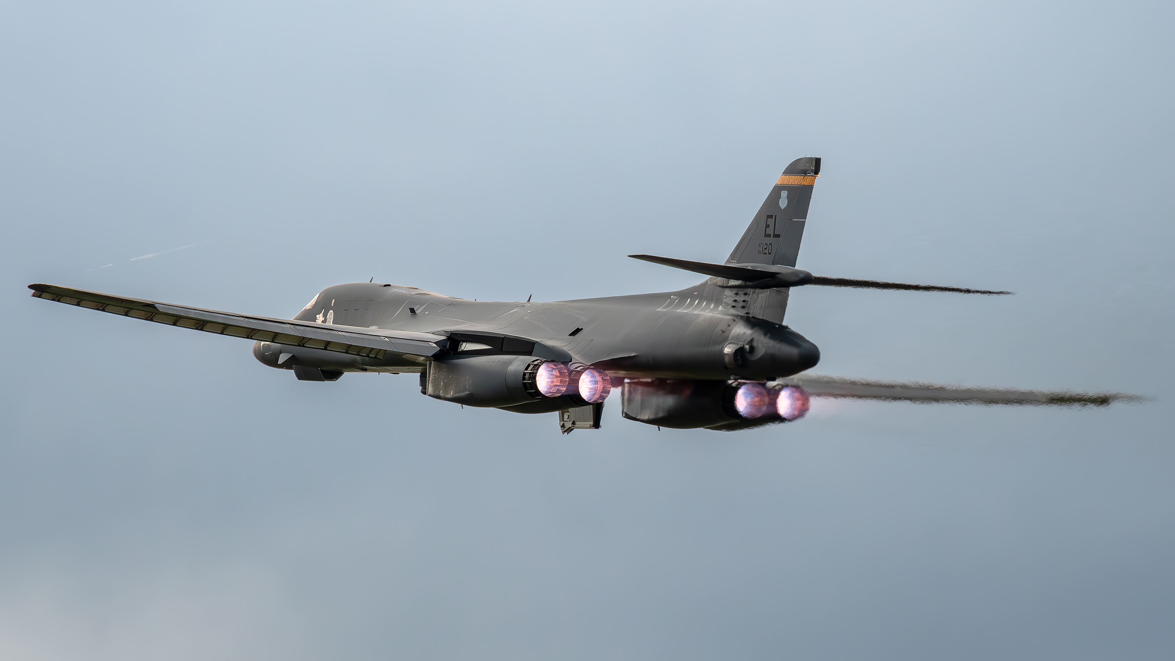 United States Air Force - B-1B Lancer - 86-0139 (TAFFY47)