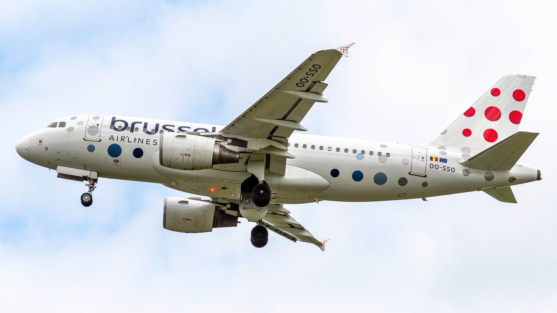 Brussels Airlines - A319 - OO-SSO (BEL8MP)