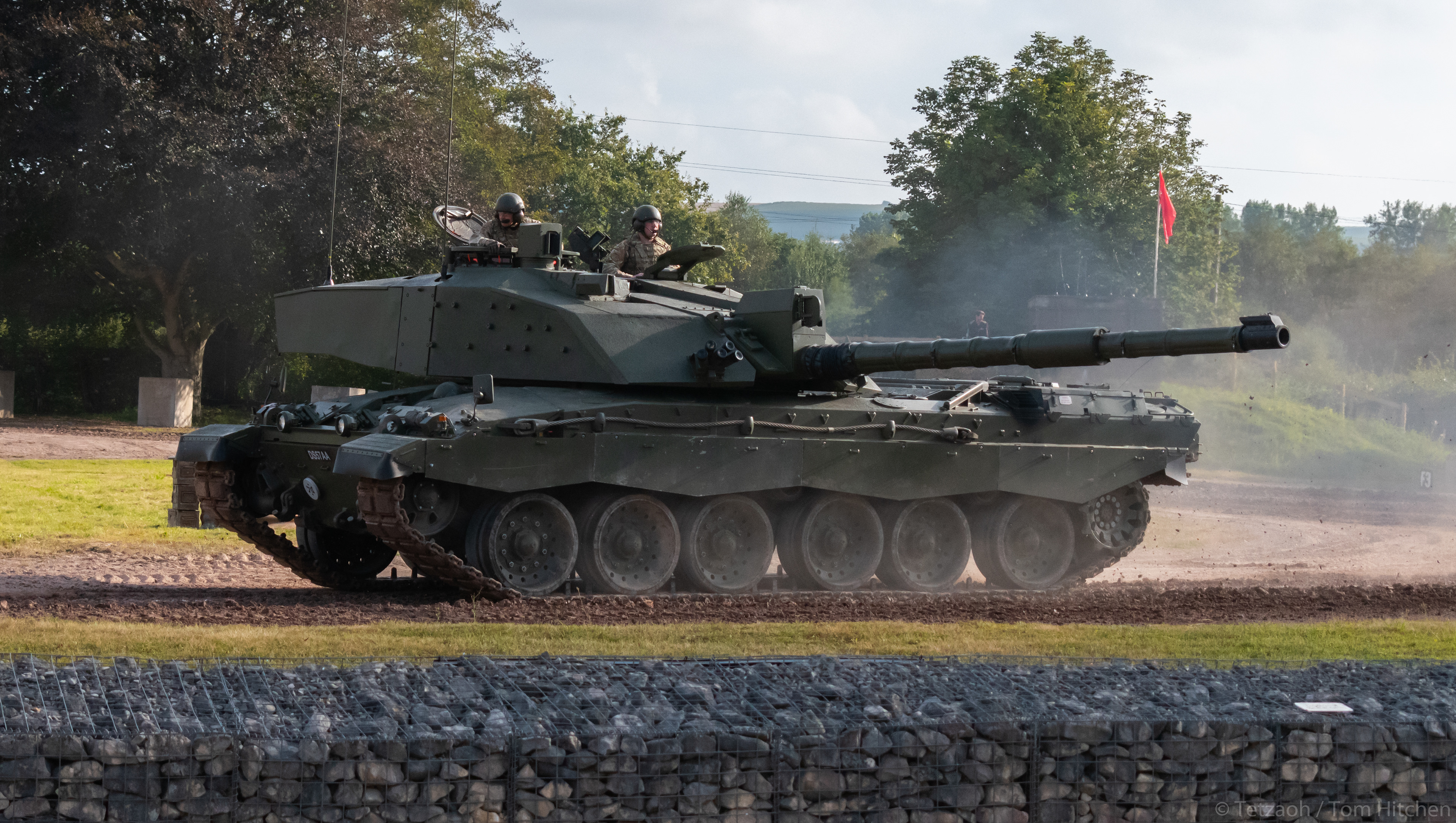 Challenger 2