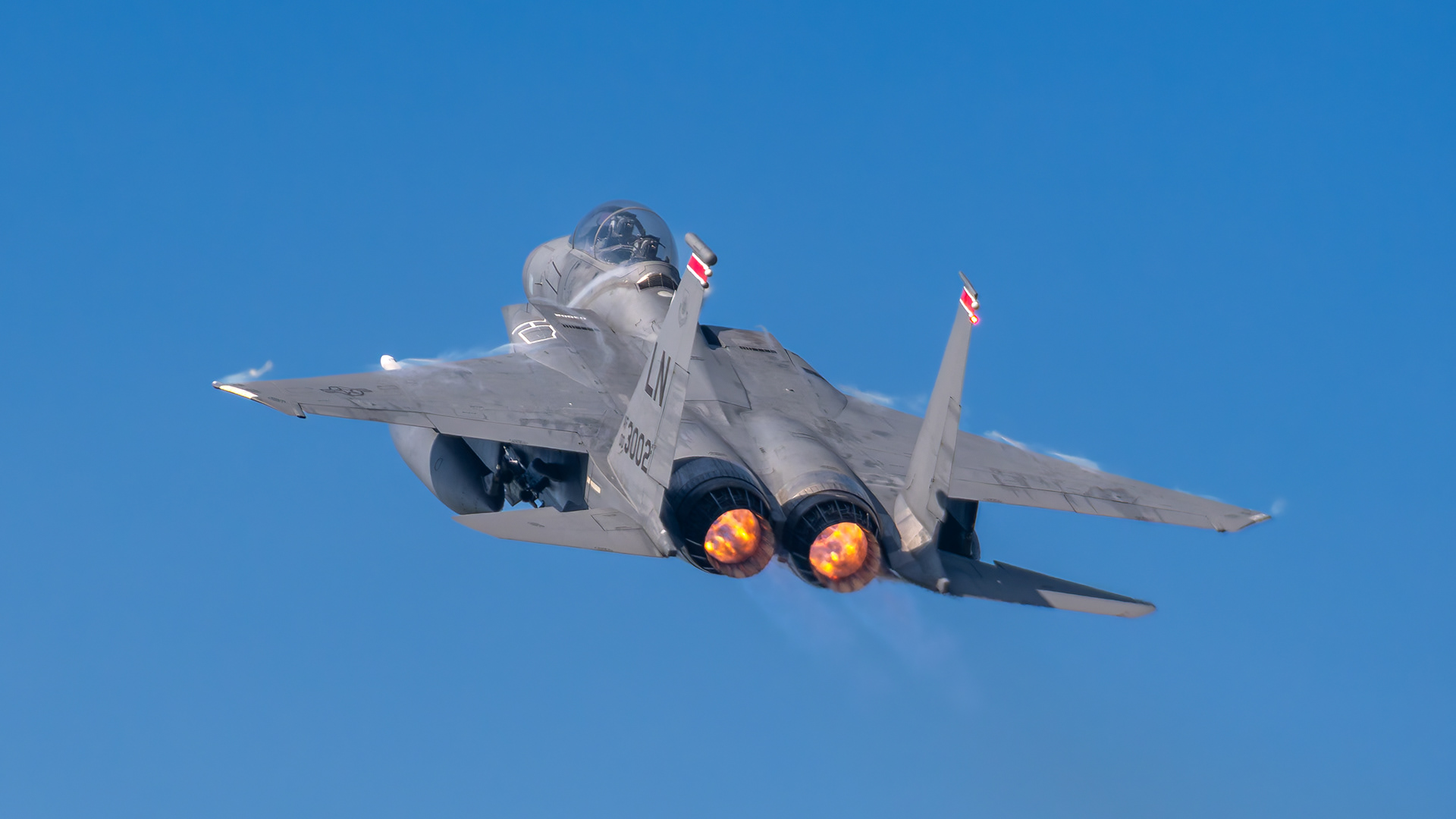 United States Air Force - F-15E Strike Eagle - 00-3002 (CASINO21)