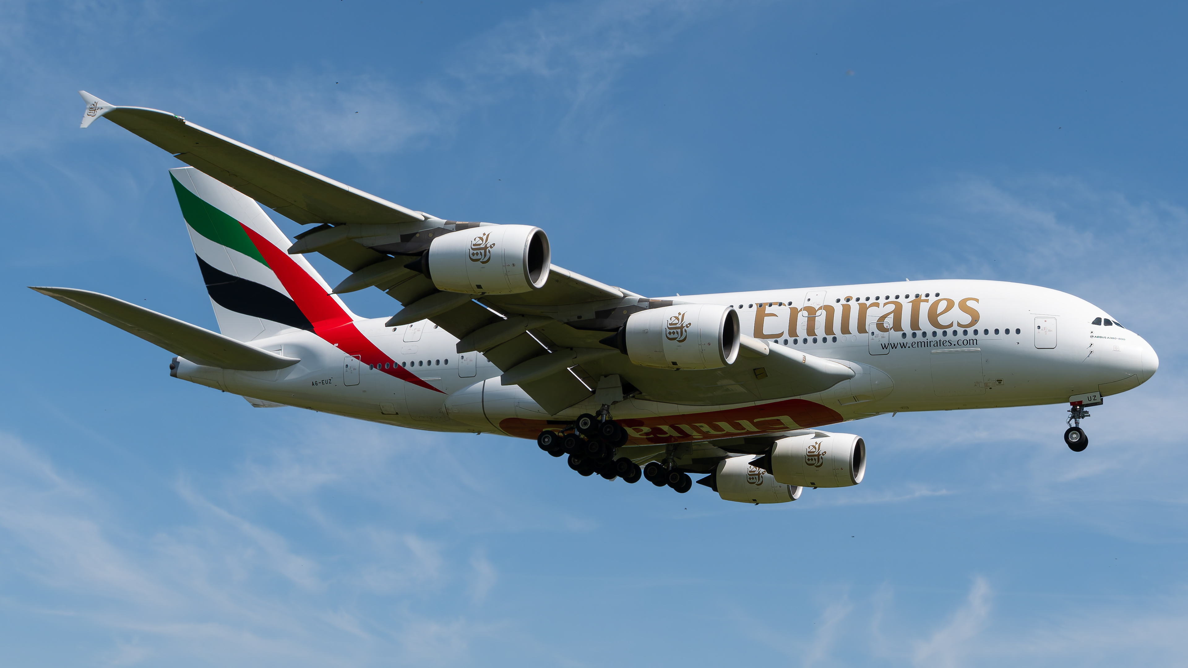 Emirates - A380-800 - A6-EUZ (EK39 / UAE32N)