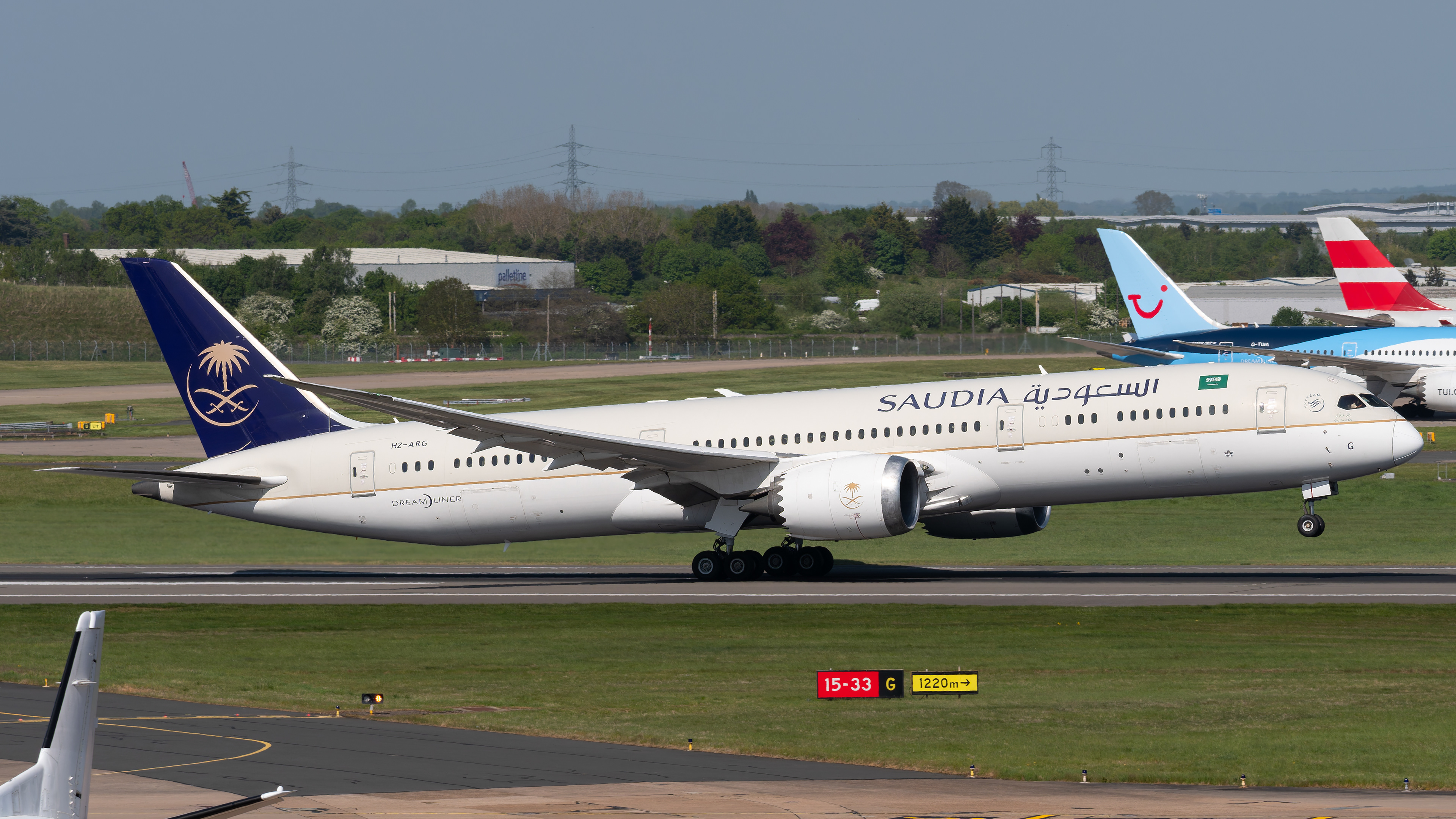 Saudia - Boeing 787-9 - HZ-ARG (SV250 / SVA250)