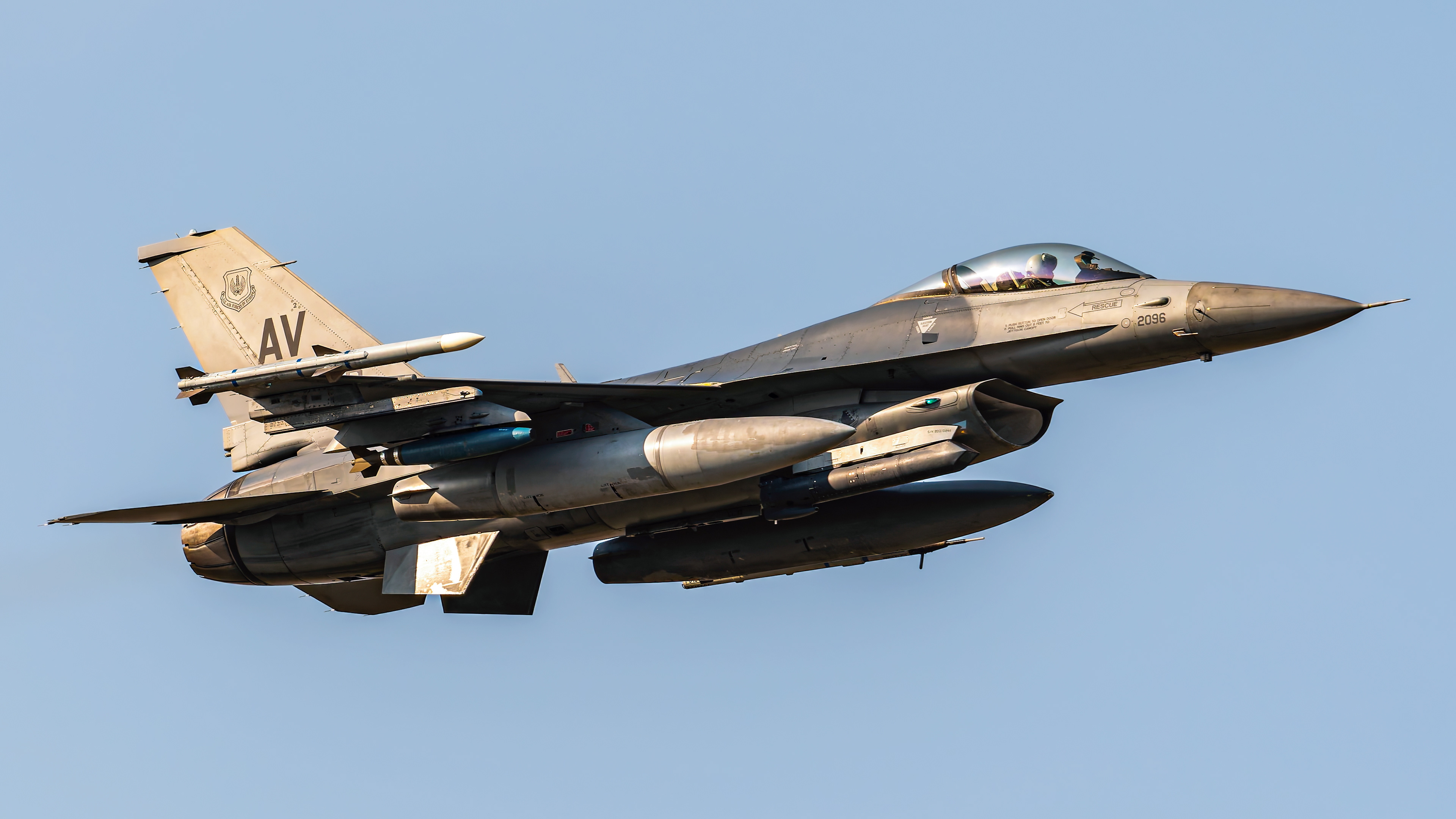 USAF - F-16C Fighting Falcon (89-2096)