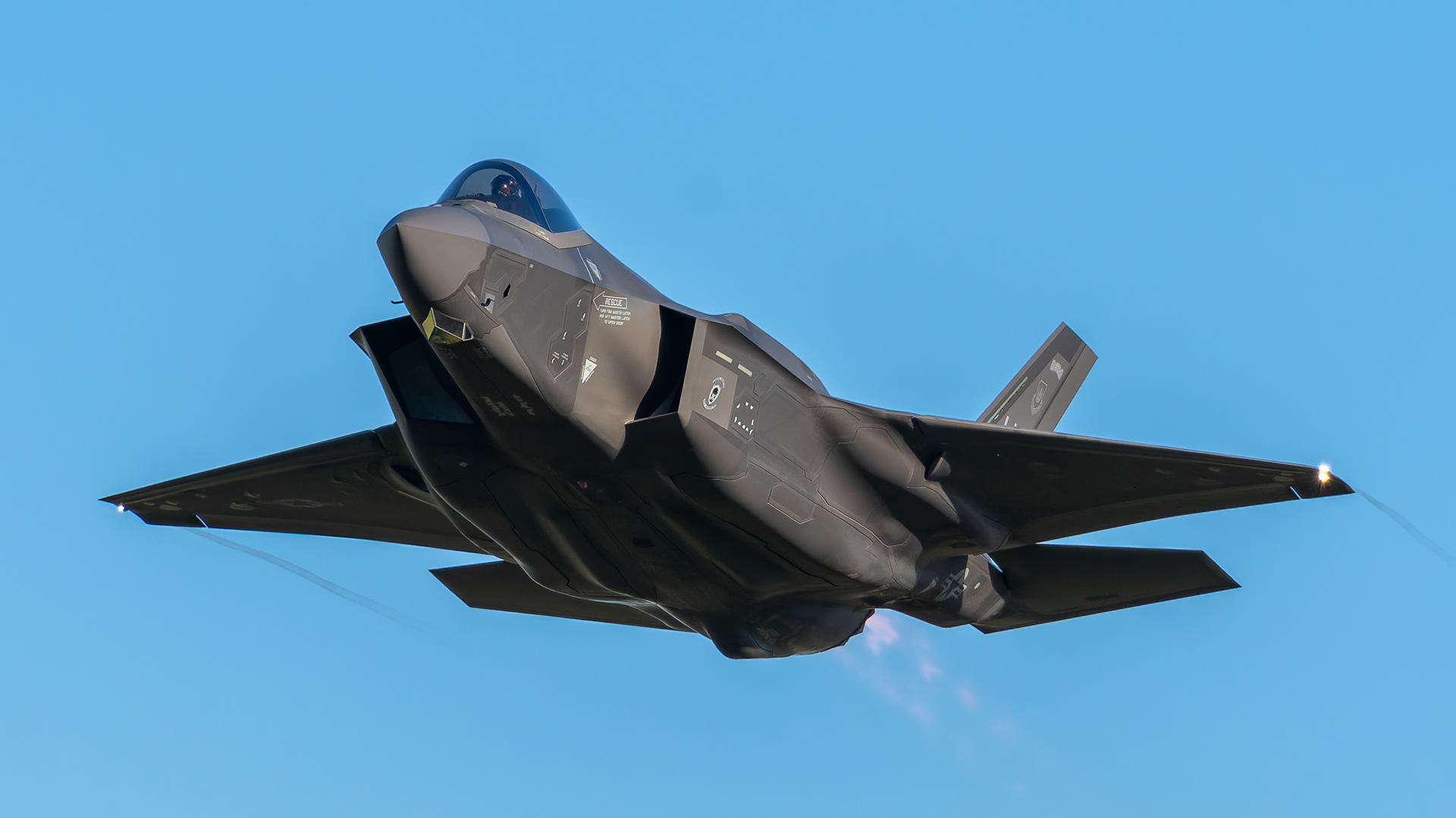 United States Air Force - F-35A Lightning II - 20-5613 (TACO02)
