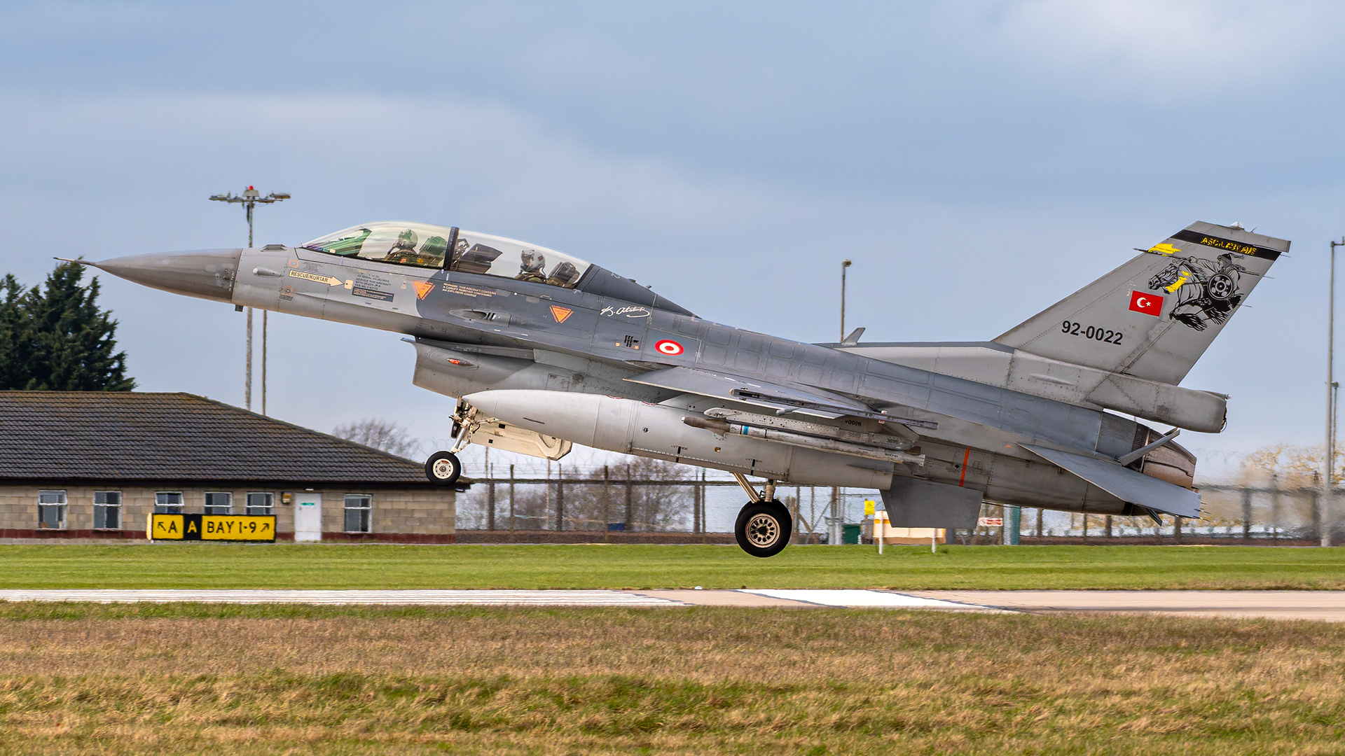 Turkish Air Force - F-16D - 92-0022