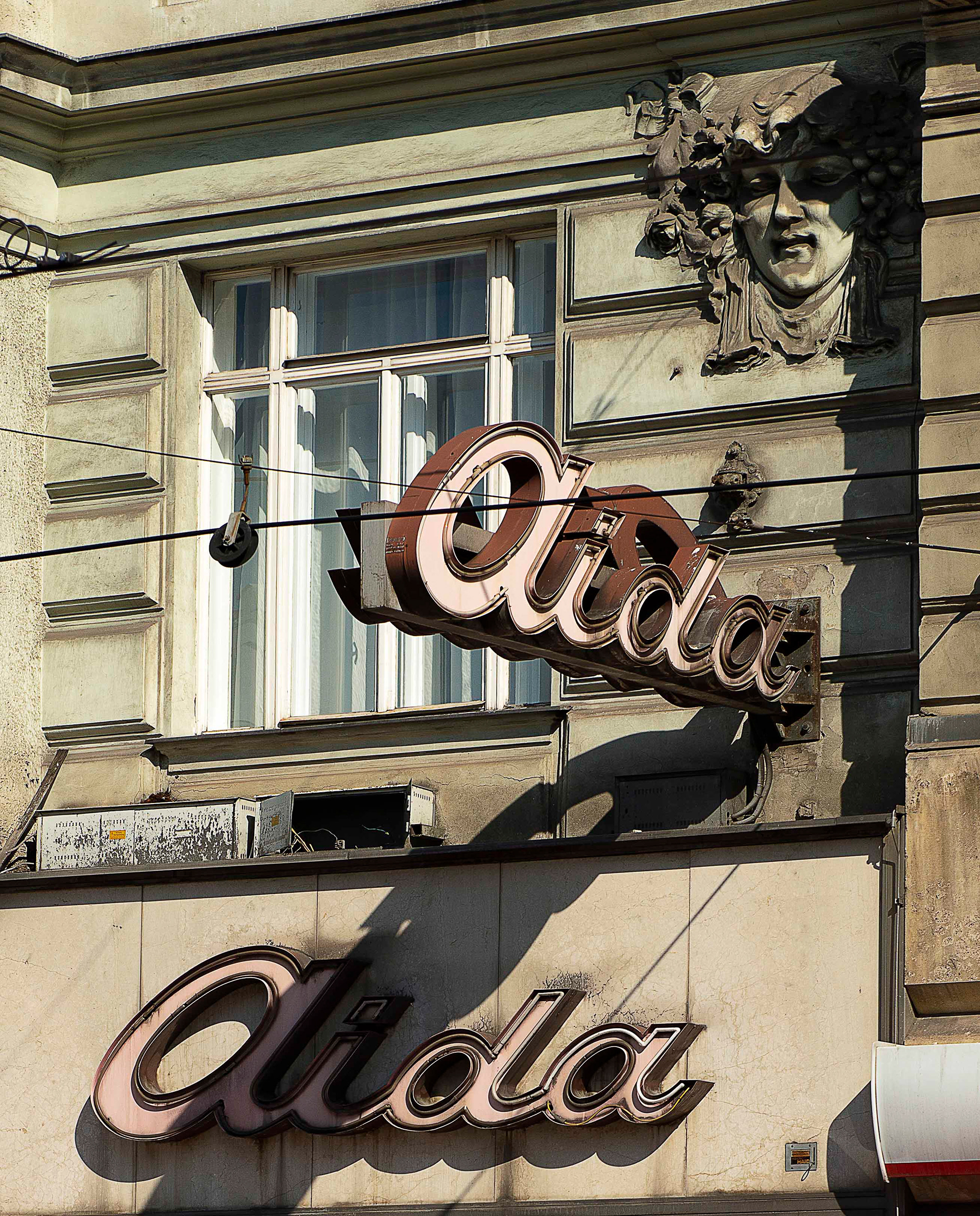 Café Aida, 1090