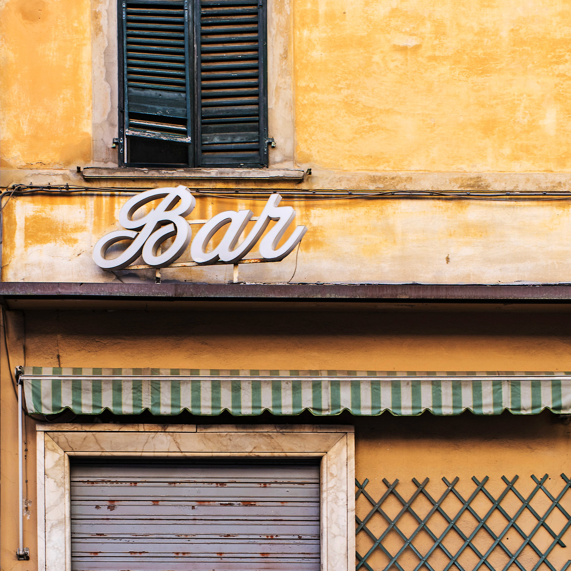 Bar in Pisa