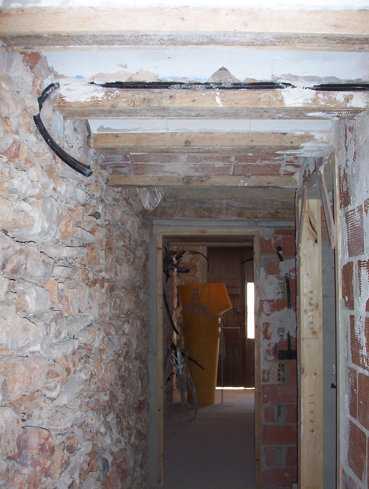 Detalle pasillo primera planta