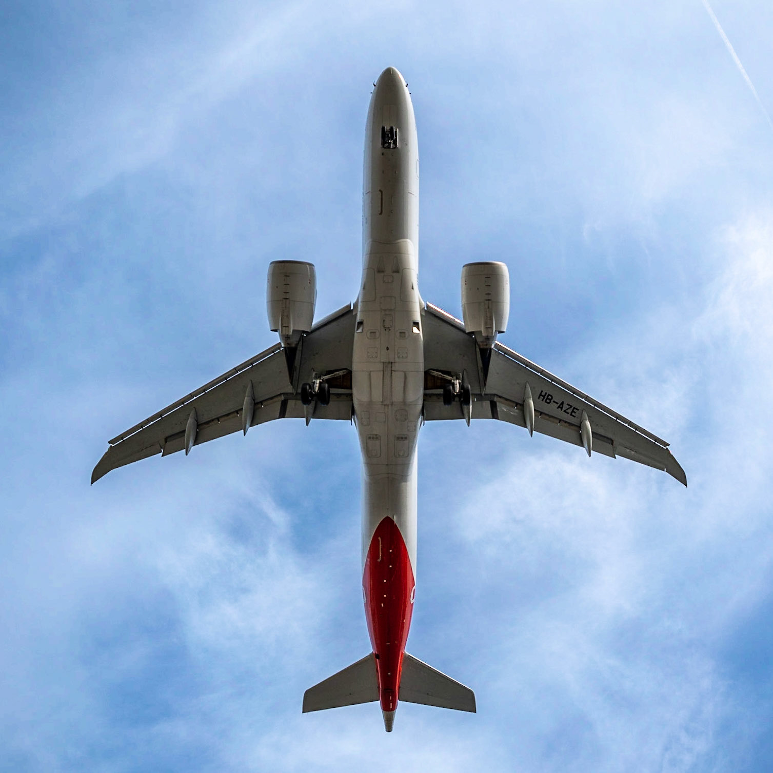 HB-AZE | Helvetic Airways | Embraer 190-300STD