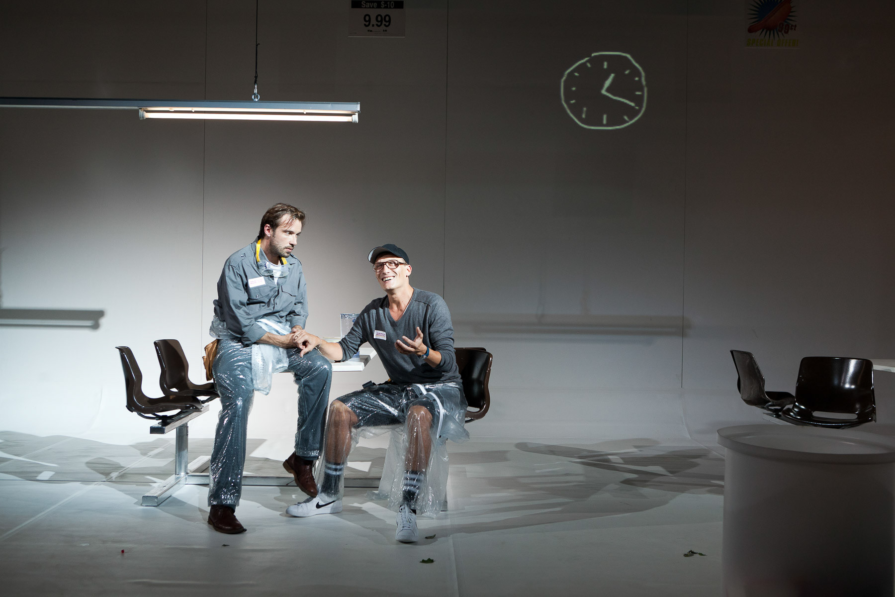 Lucas Gregorowicz, Oliver Masucci in "Lieber schön"