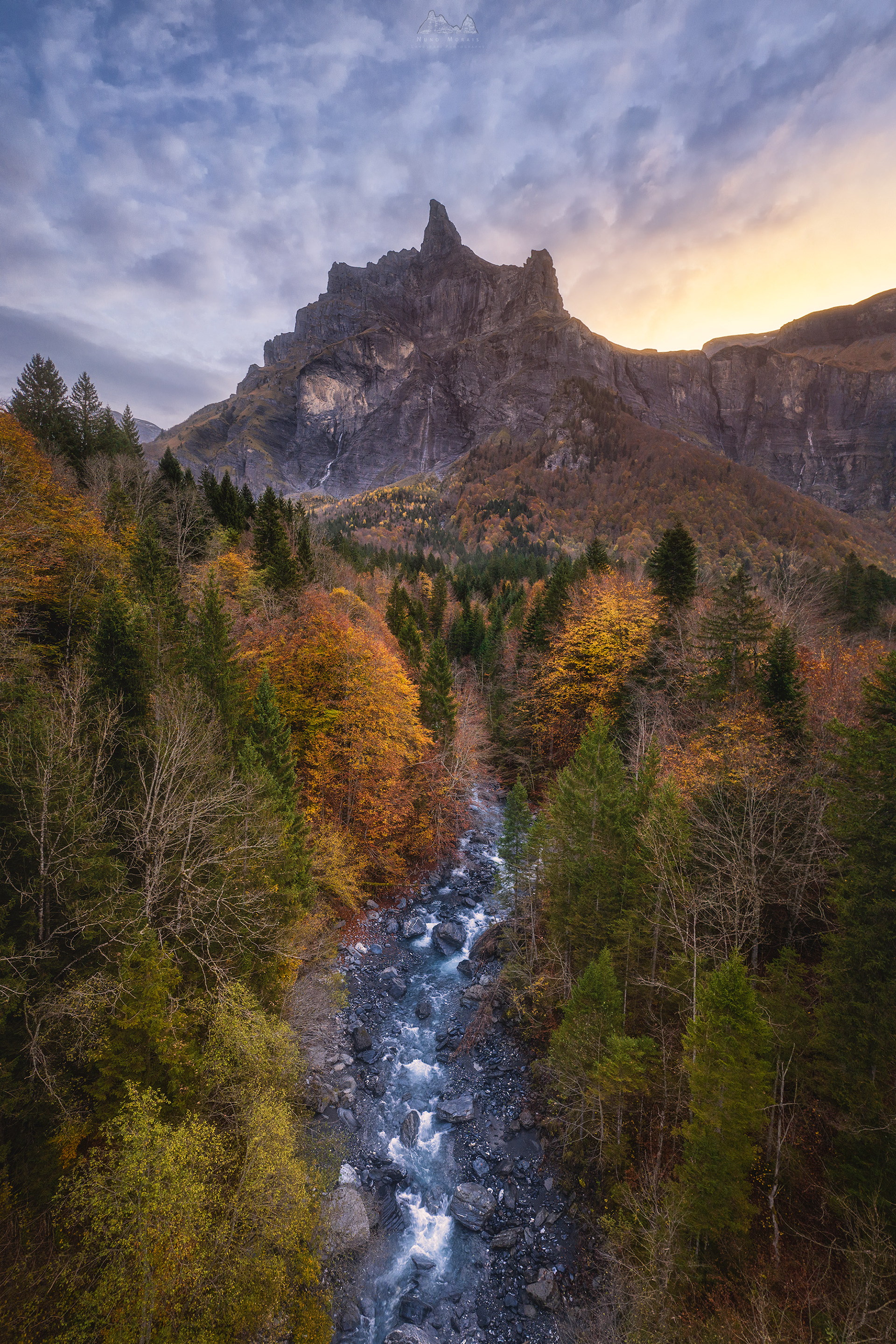 Cirque du Fer-à-Cheval - French Alps