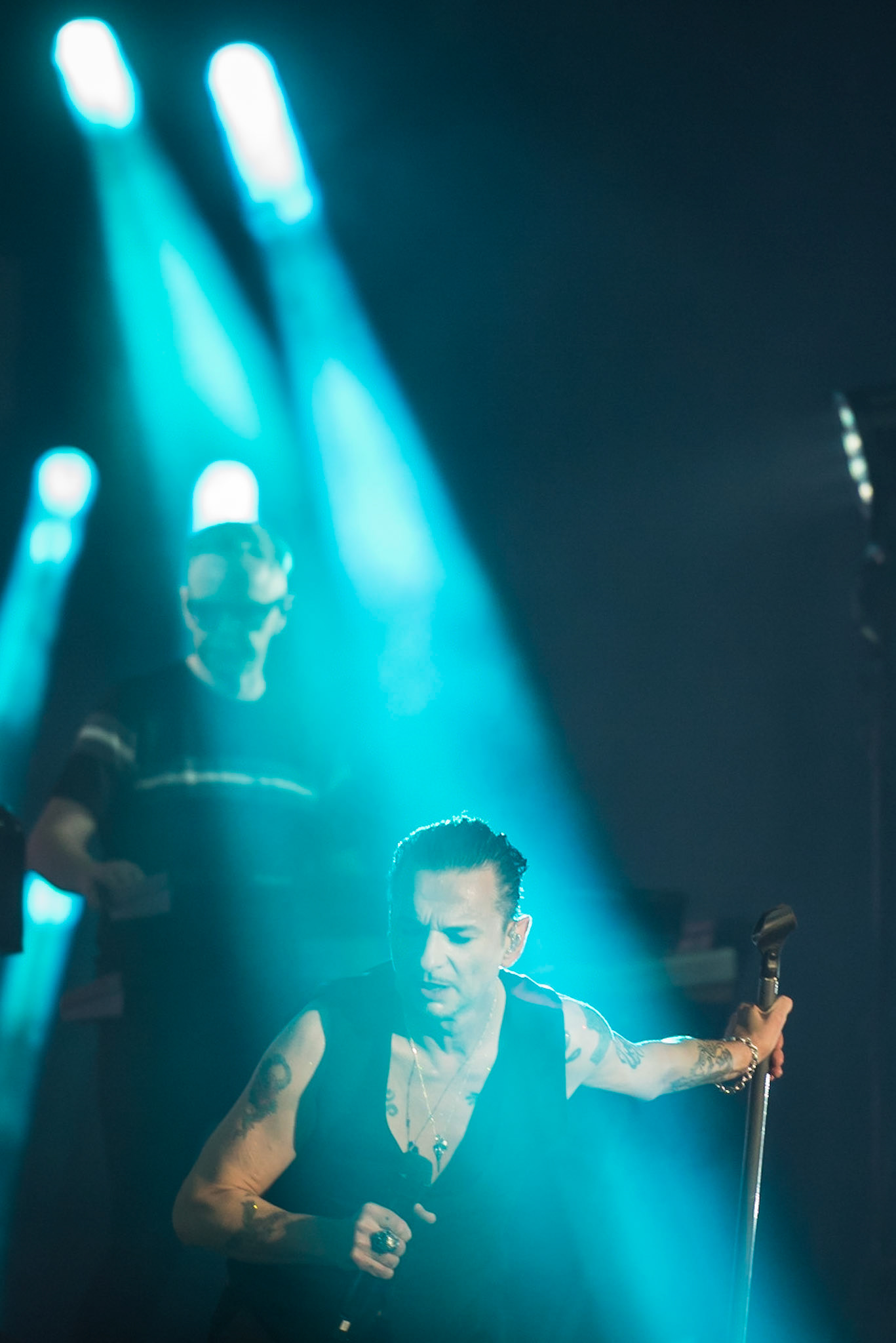 "DEPECHE MODE | MEMENTO MORI TOUR" 