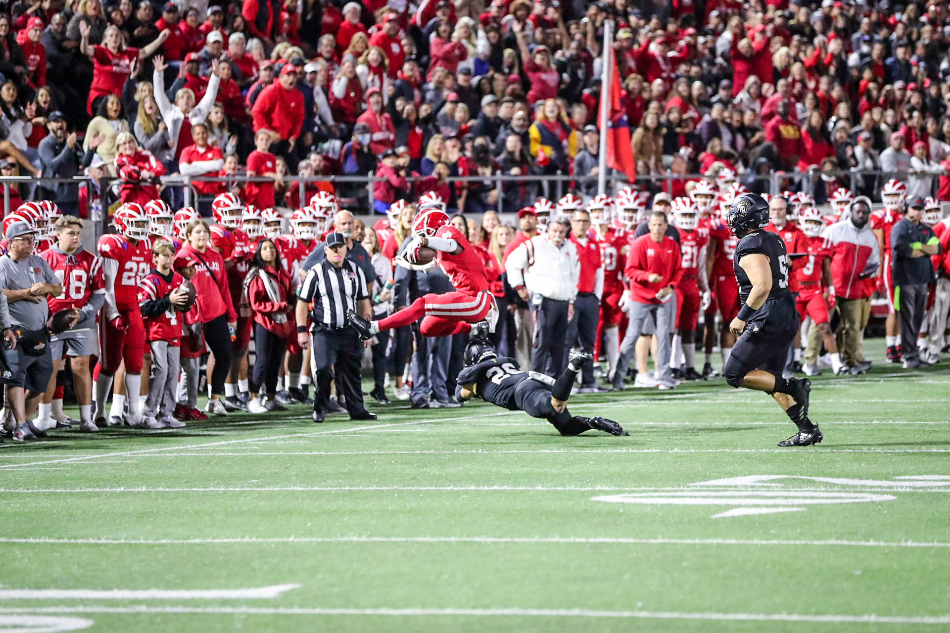 Mater Dei vs. Servite