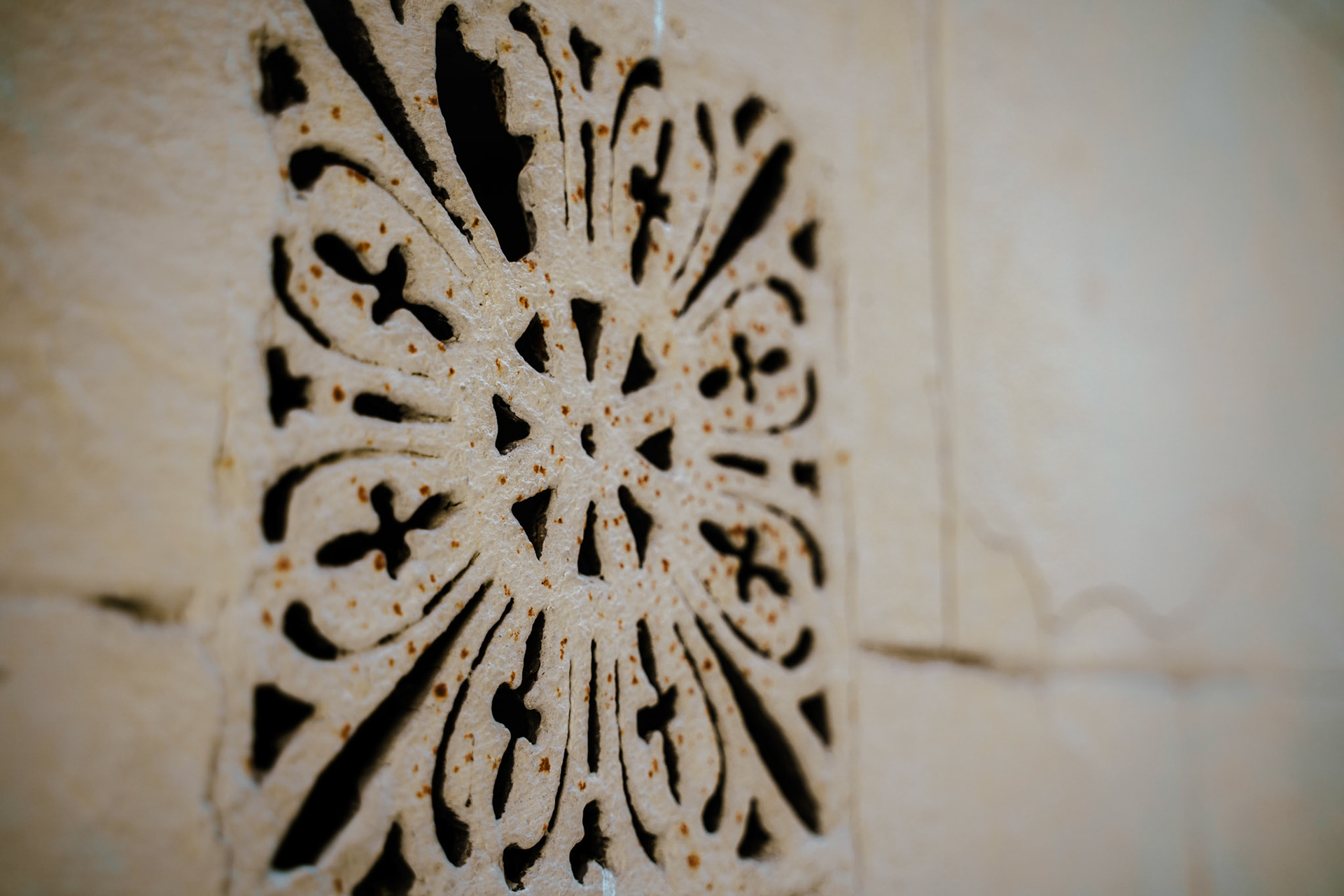 A grate found in the streets of Florence