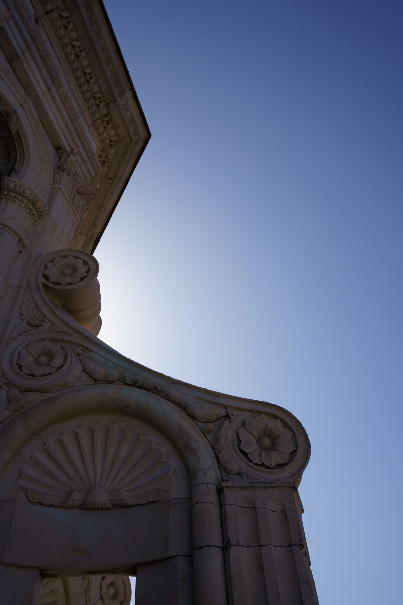 An arch at the top of the dome on the Cathedral of Florence