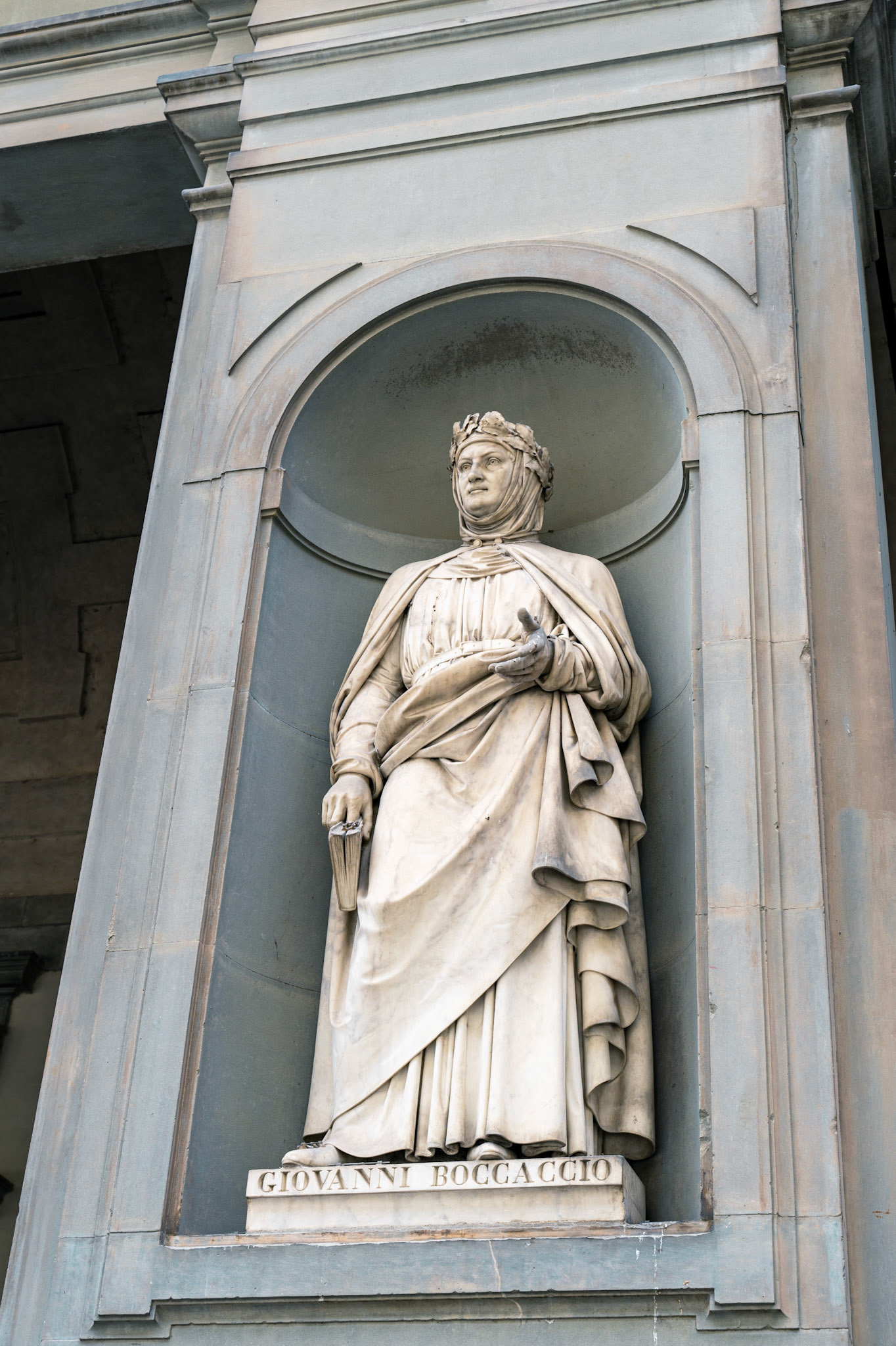 Statue of Giovanni Boccaccio in the Piazzale degli Uffizi