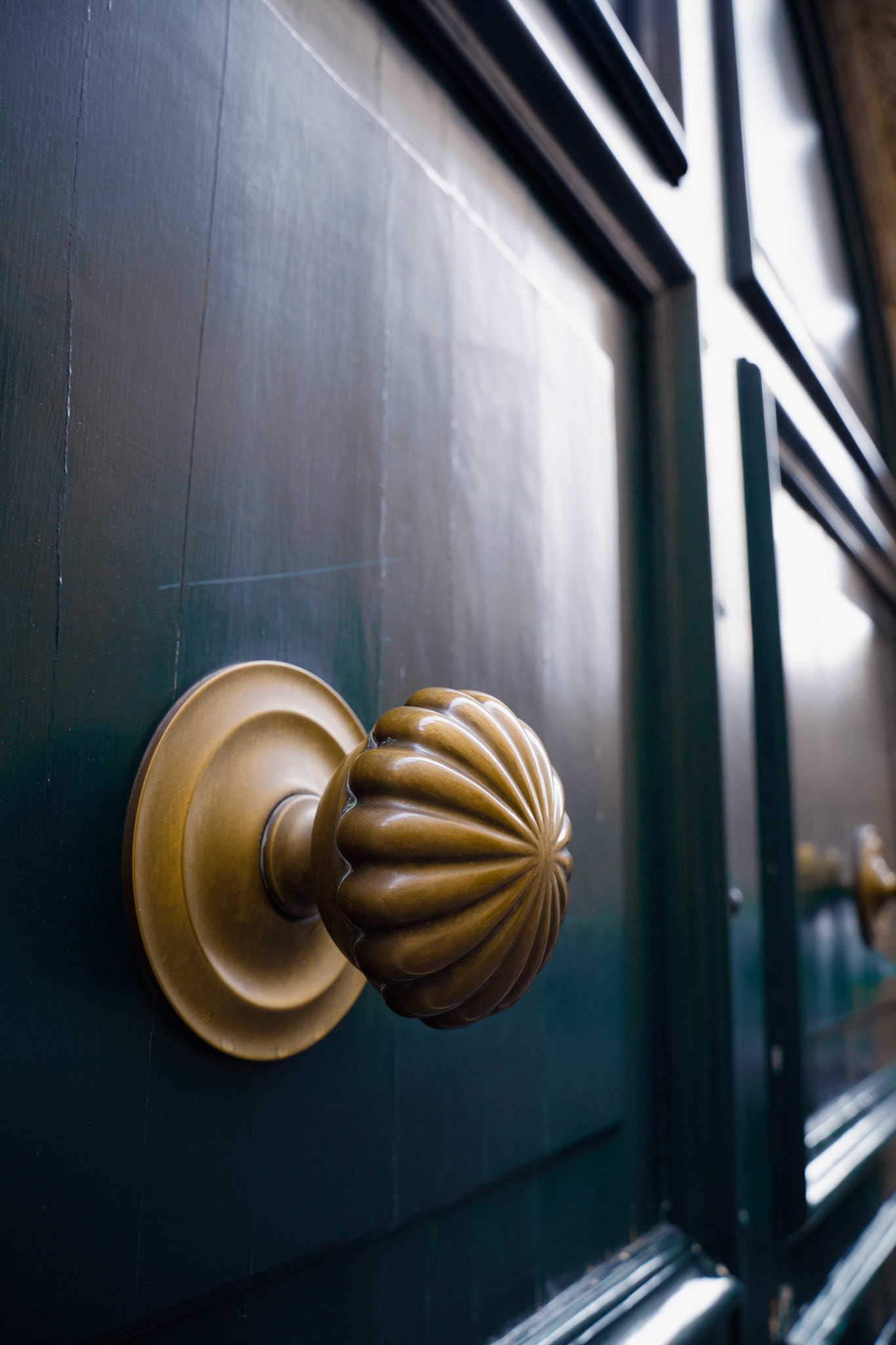 Door handle found on a random Rome street