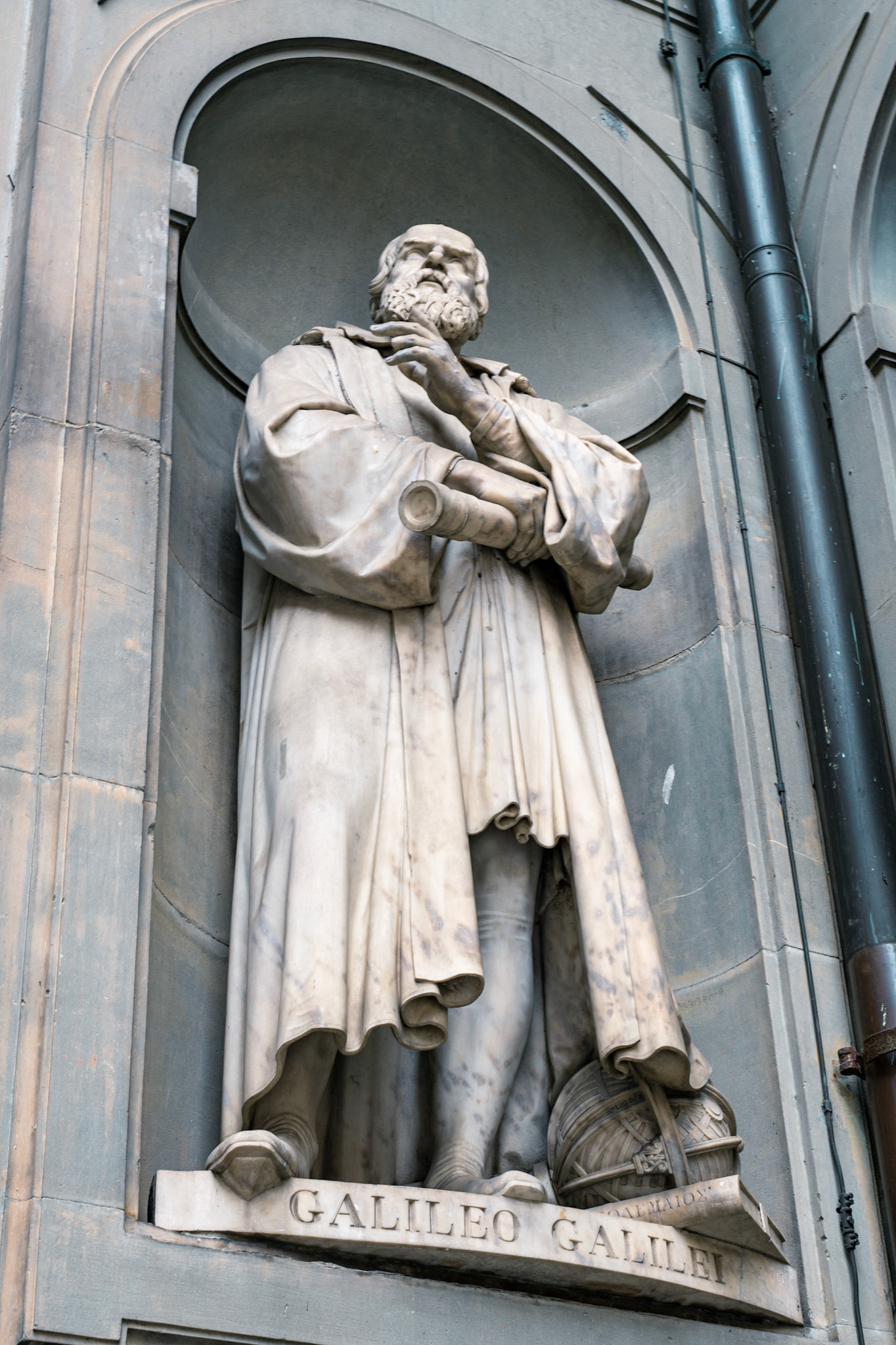 Statue of Galileo Galilei in the Piazzale degli Uffizi