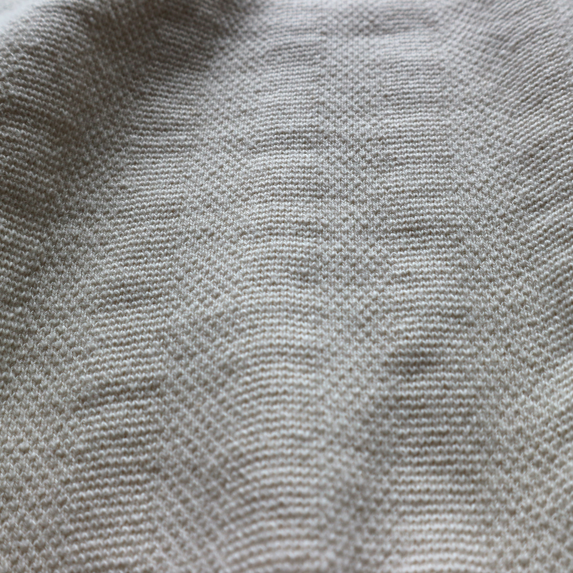 LRC1068 - VINTAGE JACQUARD KNIT V-GUSSET SWEATSHIRT