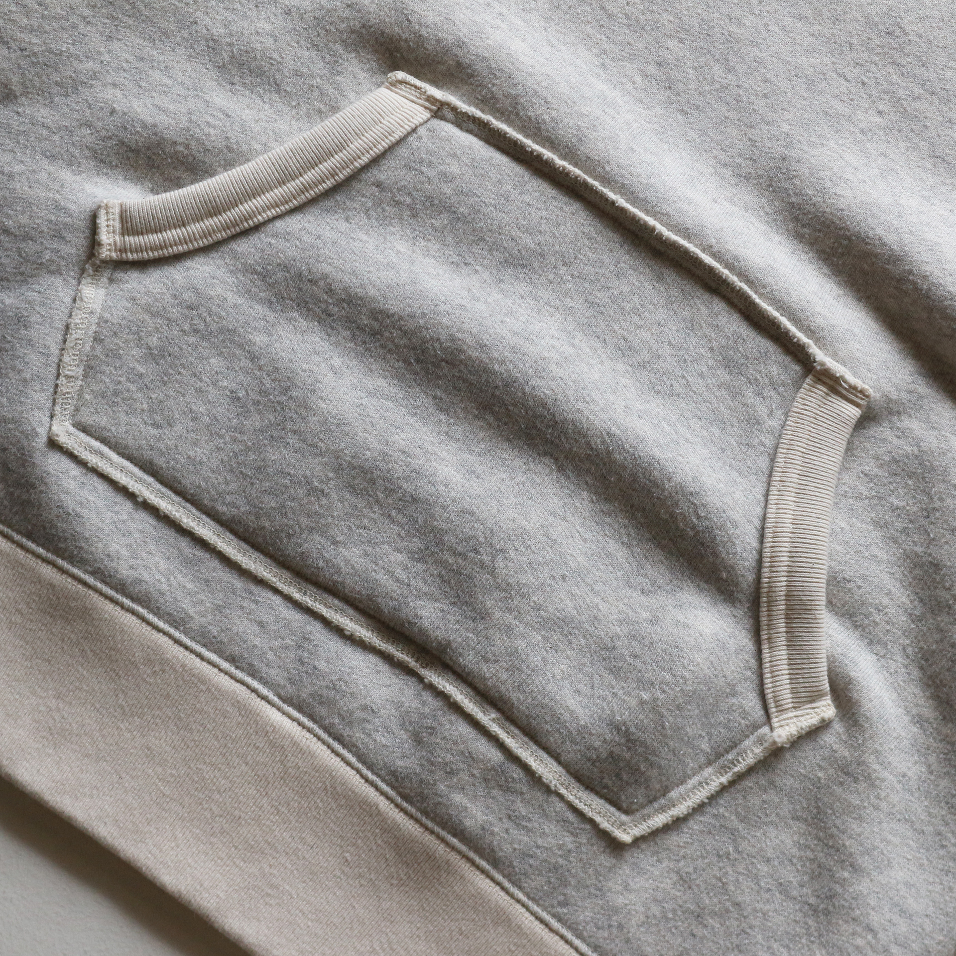 LTS1013 - TOMPKINS KNIT FLAT SEAM AFTER HOODIE
