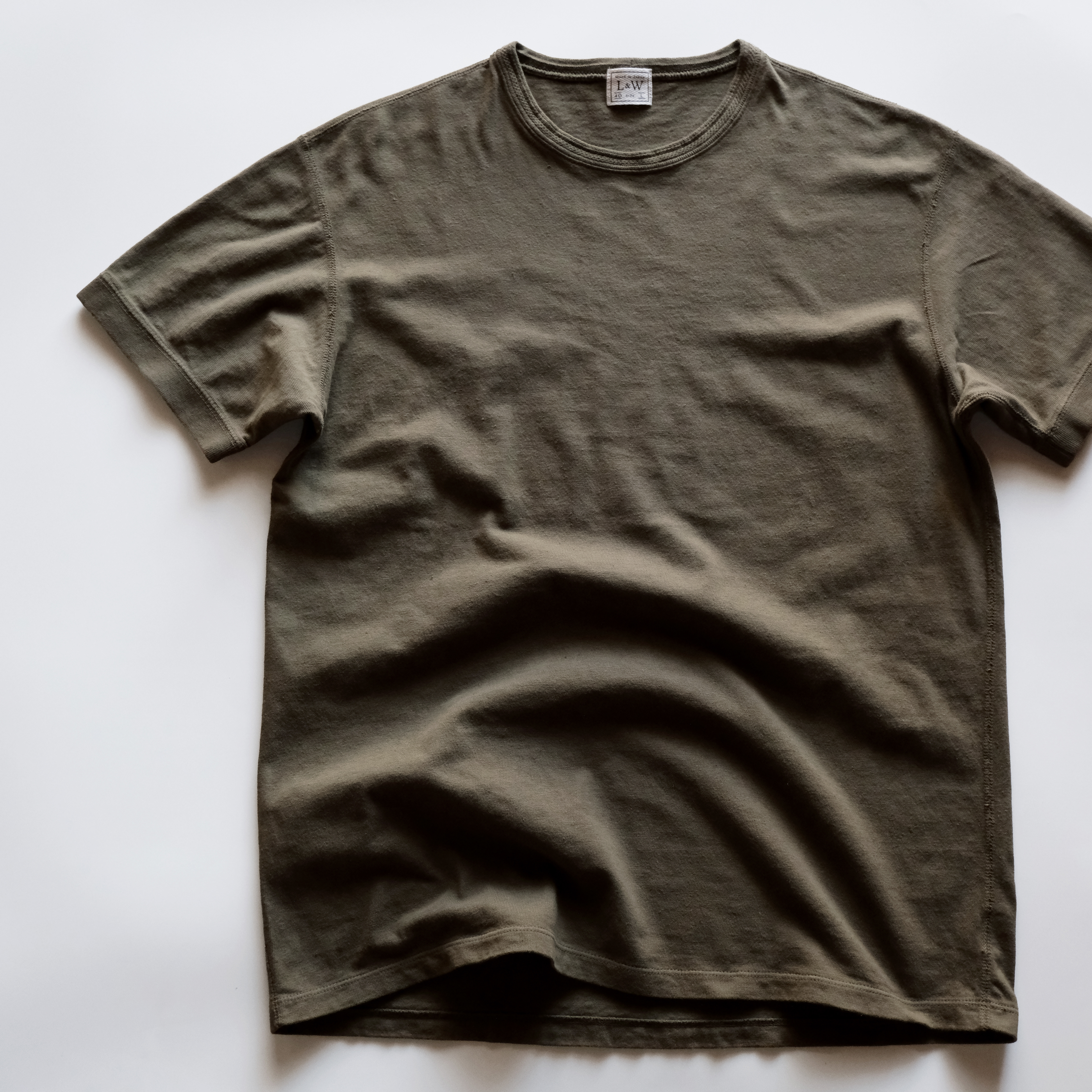 LRC1130 - LOOPWHEELED RIBBED CUFF CREW