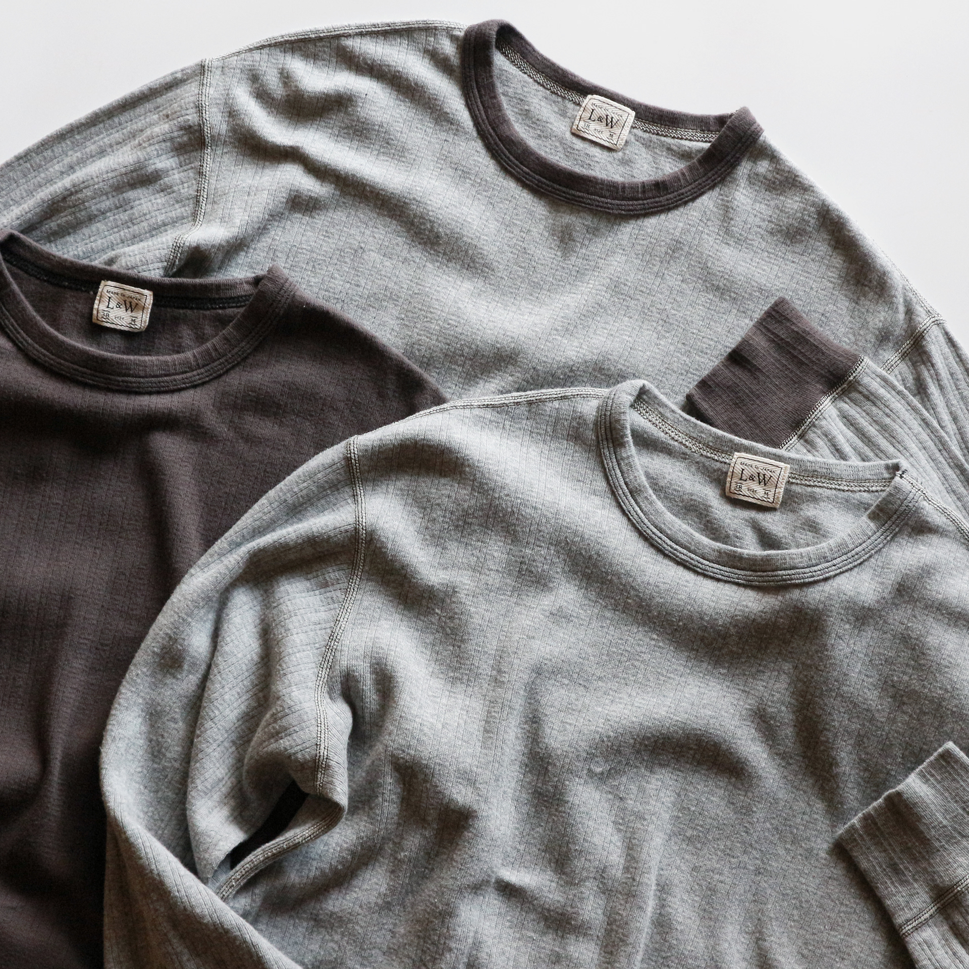 LRC1114 - SMOOTH DROP NEEDLE RIB KNIT L/S CREW