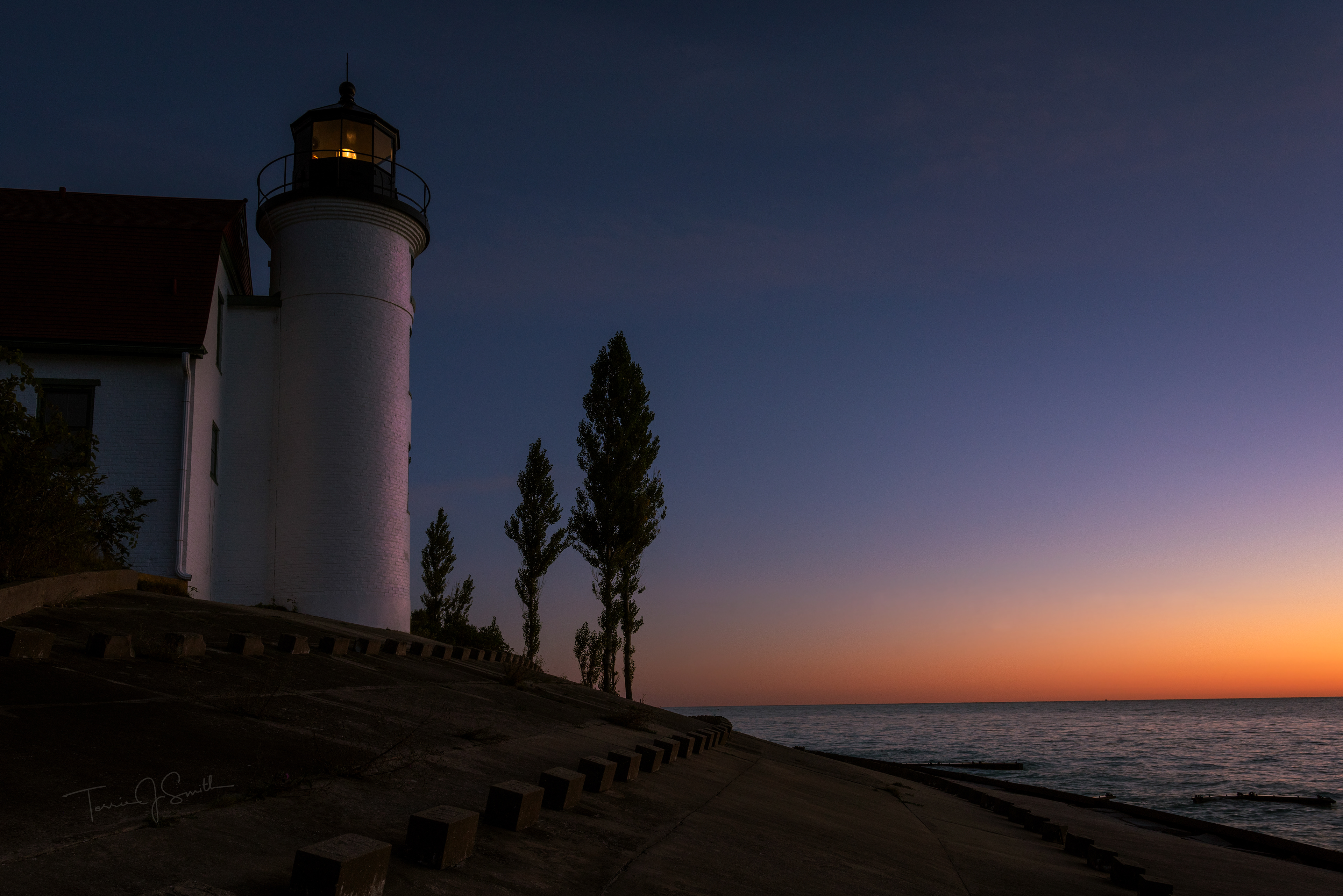 Point Betsy Lighthouse sunset, Michigan - September 2020