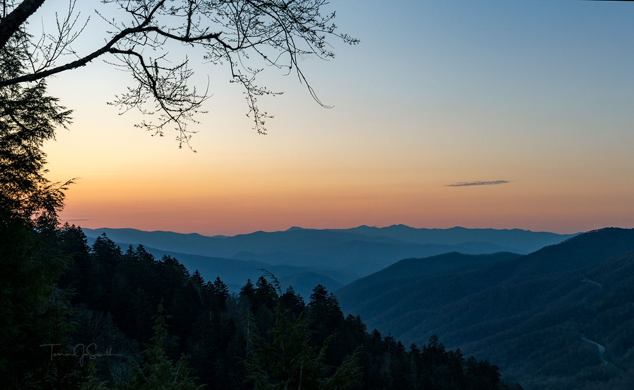 Sunrise at Smoky Mountains NP - April 2021