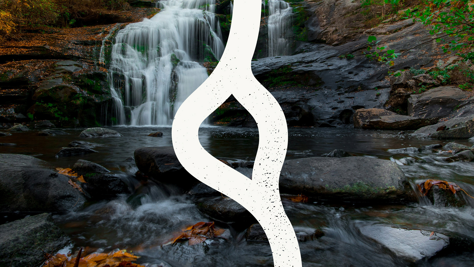 A line, which acts as a supportive graphic in the TYTO hiking brand, that resembles the eye on the river on map, placed on top of a photo of a river.