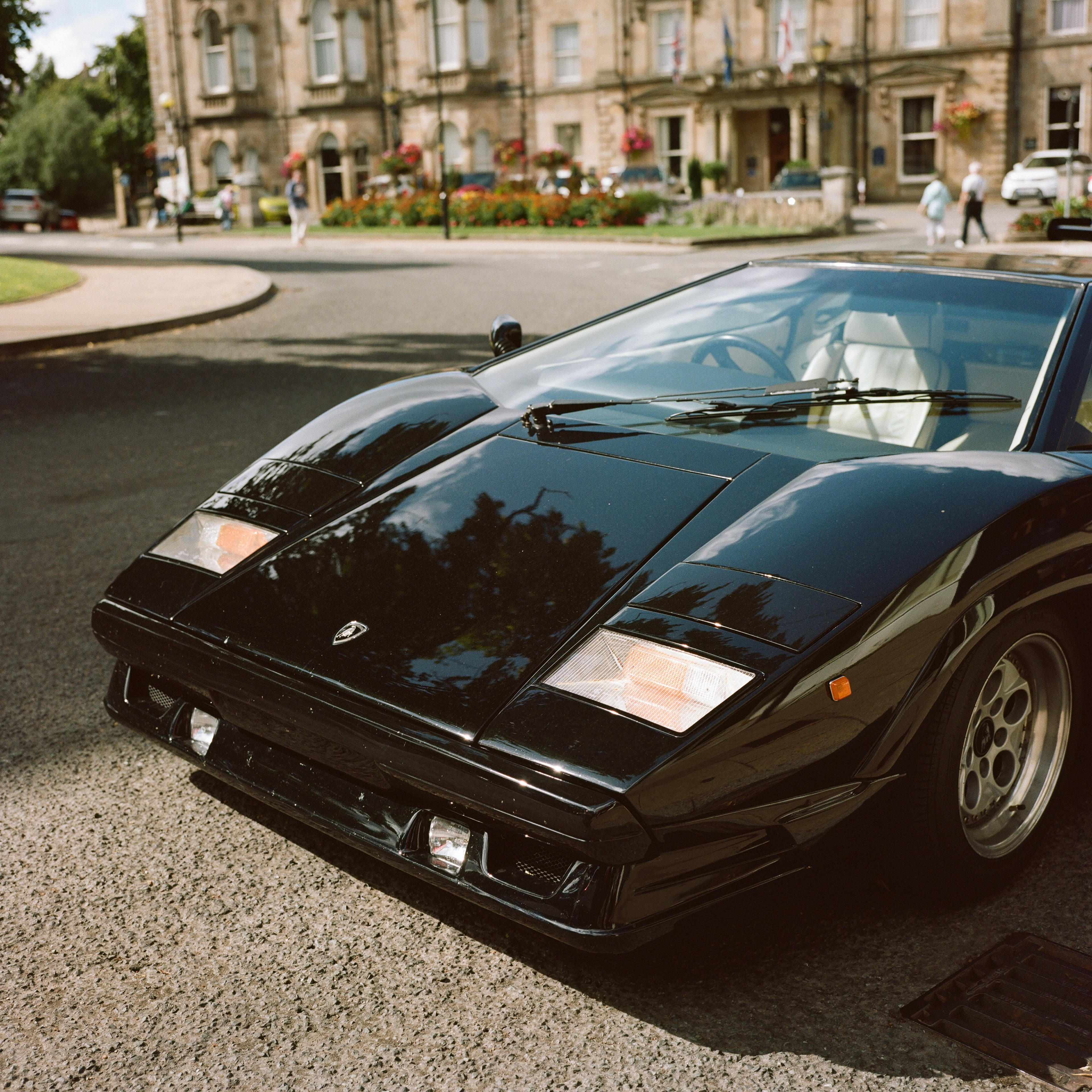 Rolleiflex 3.5F, Zeiss Planar 75mm ƒ3.5, Kodak Portra 160