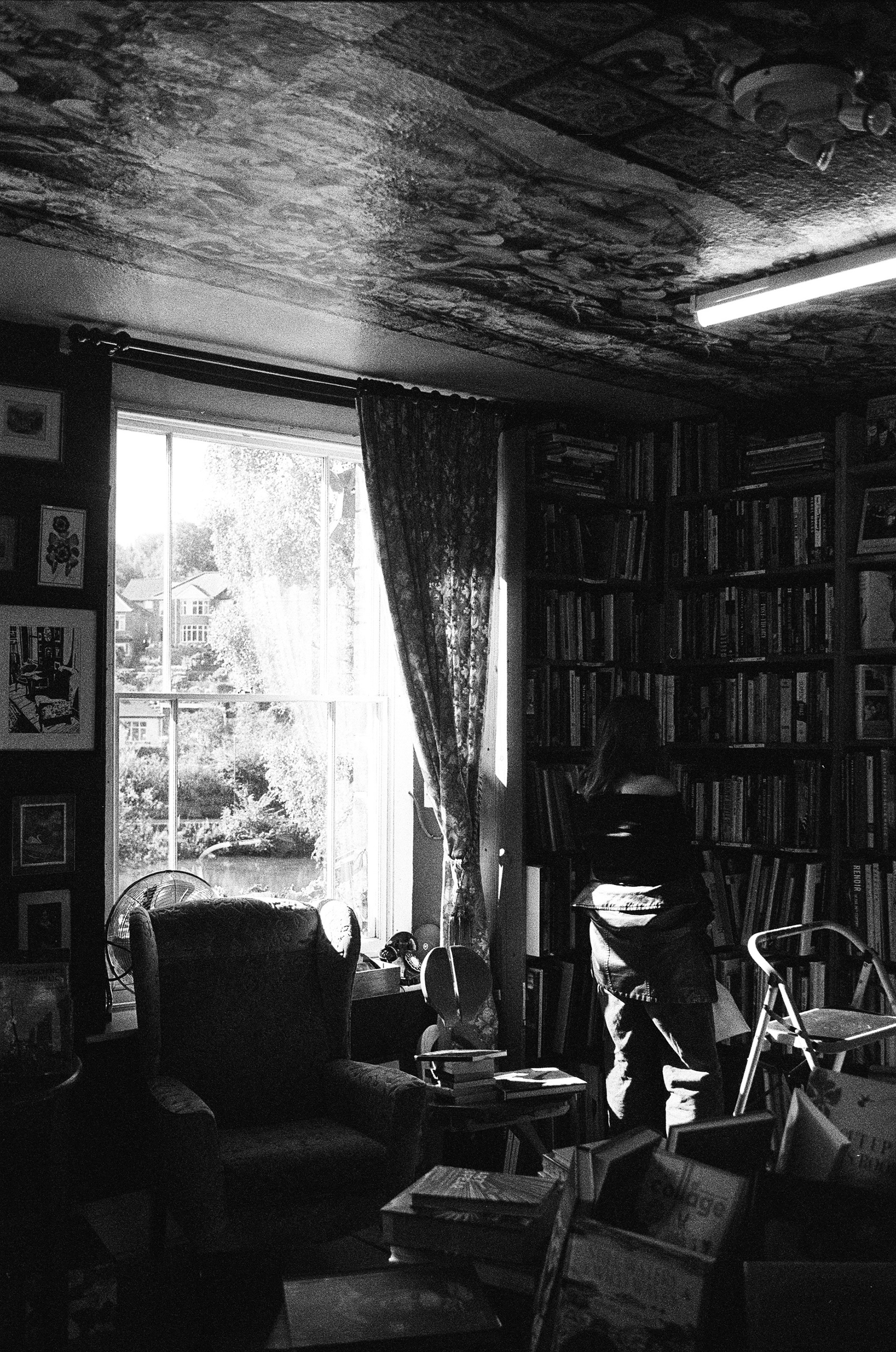 Pentax SV, Takumar 35mm ƒ3.5, Ilford HP5+