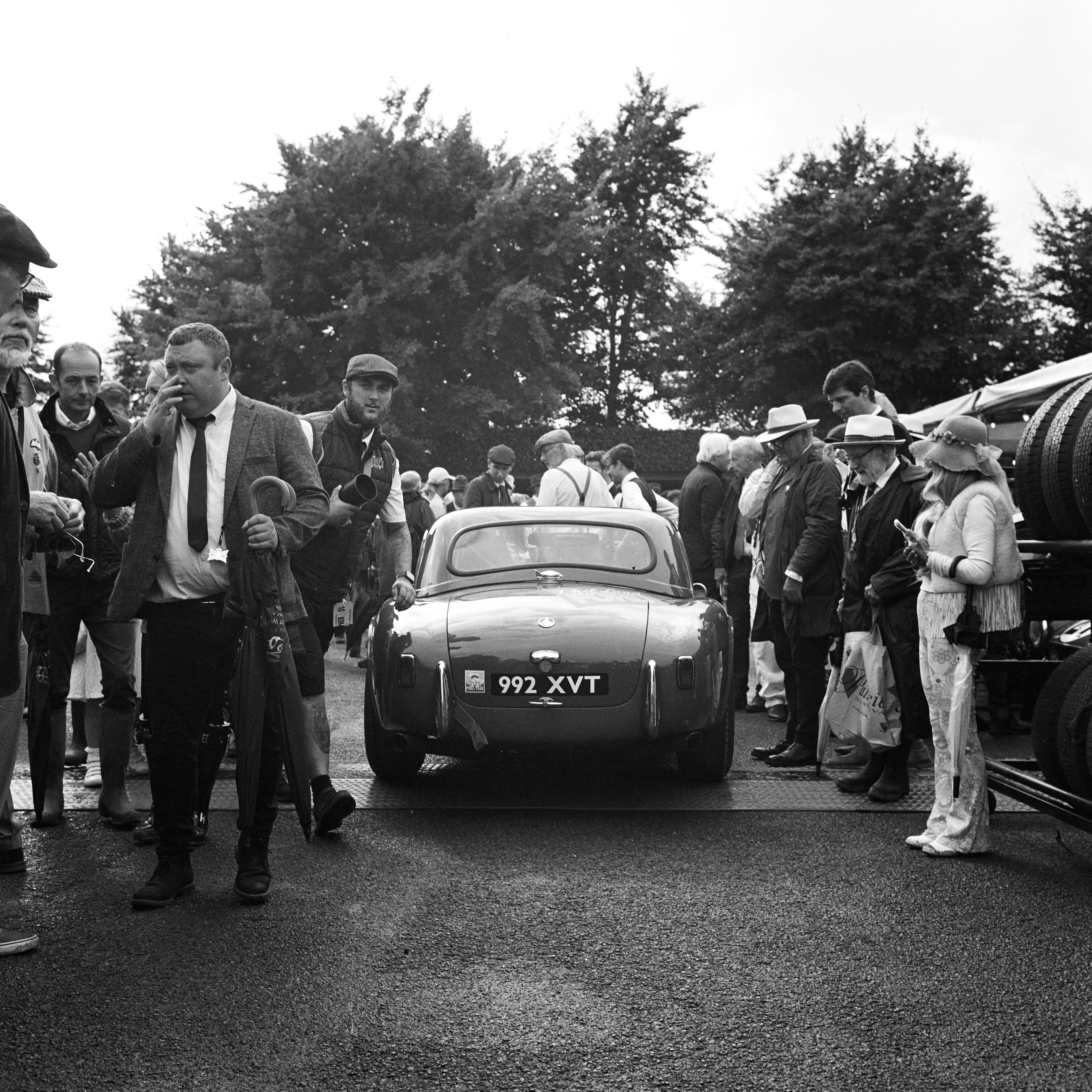 Rolleiflex 3.5F, Zeiss Planar 75mm ƒ3.5, Ilford HP5+