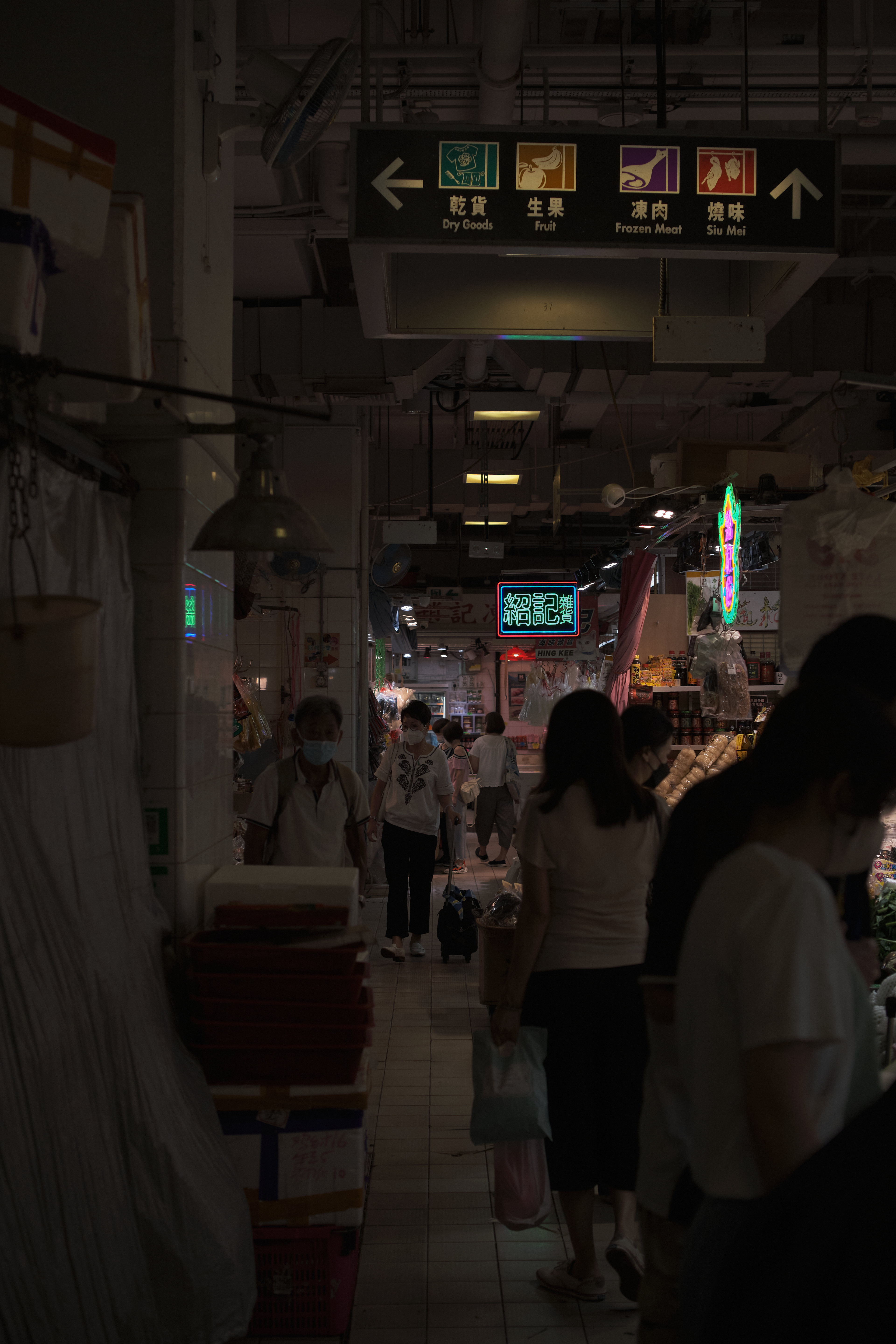 Fujifilm XT-4 Argus CF33mmF/0.95 APO, F/1.4, ISO 640, 1/2000 sec