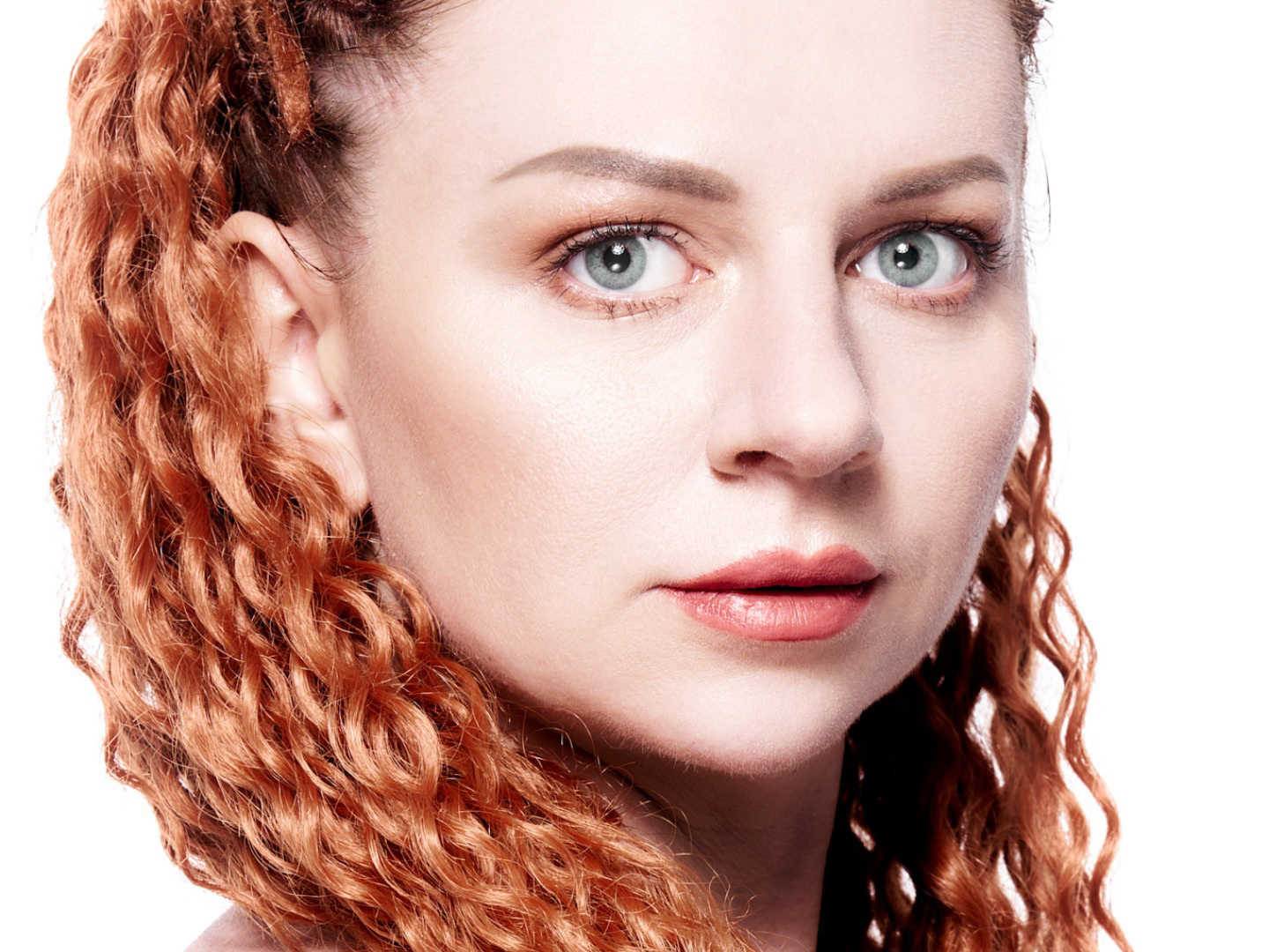 Yana - Hairstylist and Model
