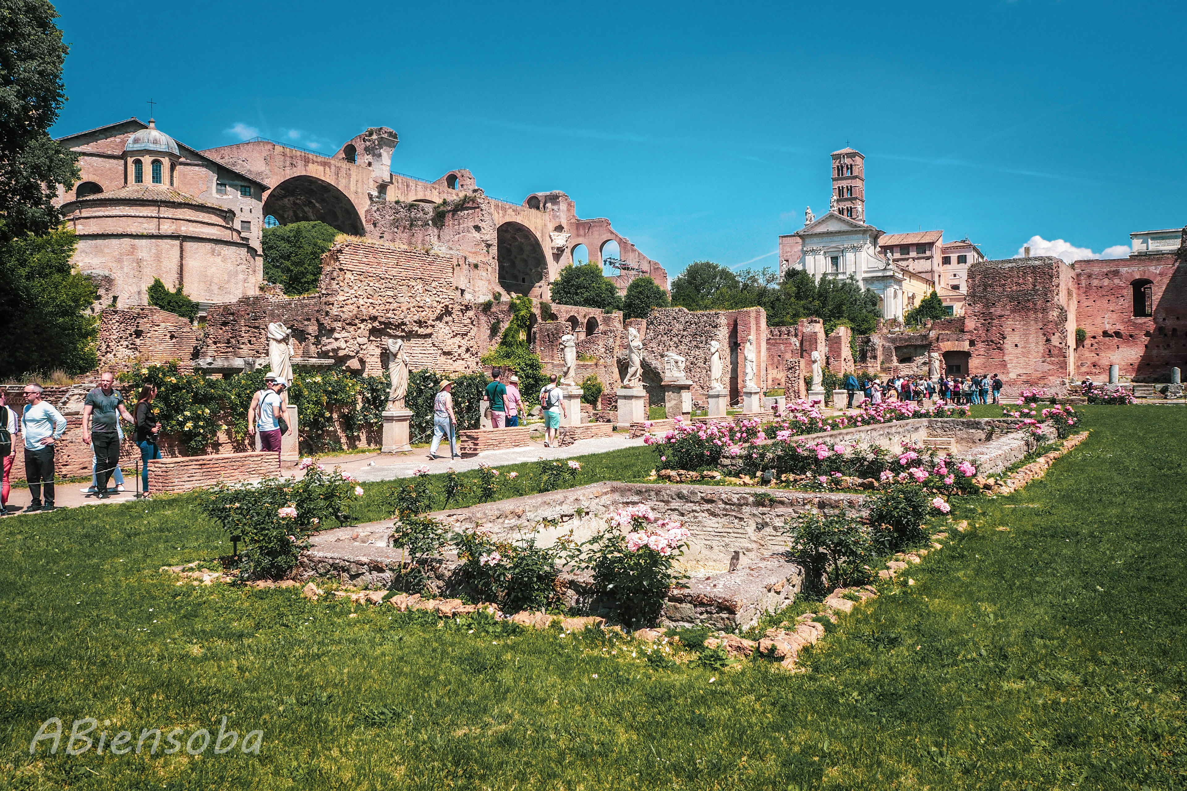 Foro Romano, Templo de Vesta