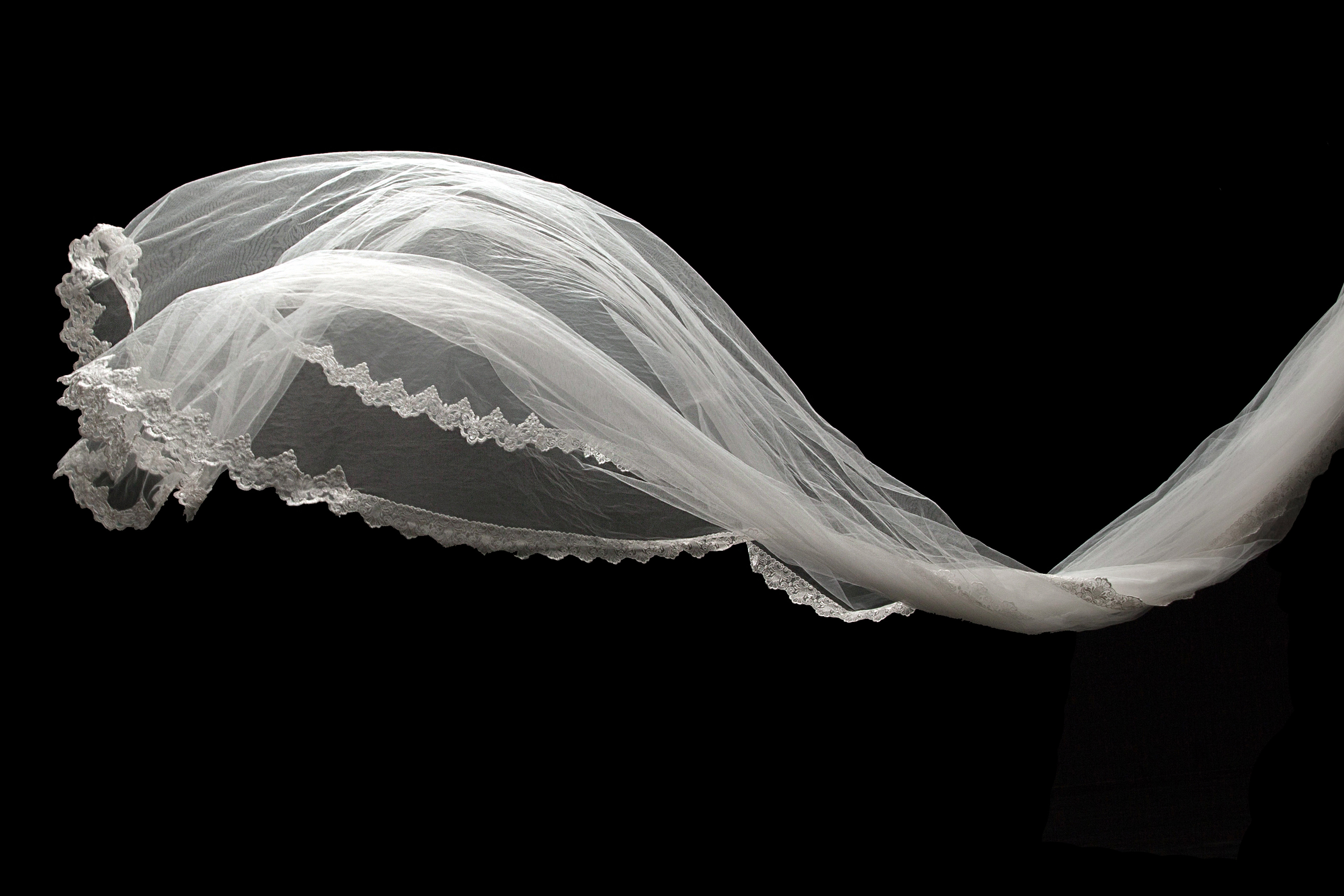 BESPOKE VEIL