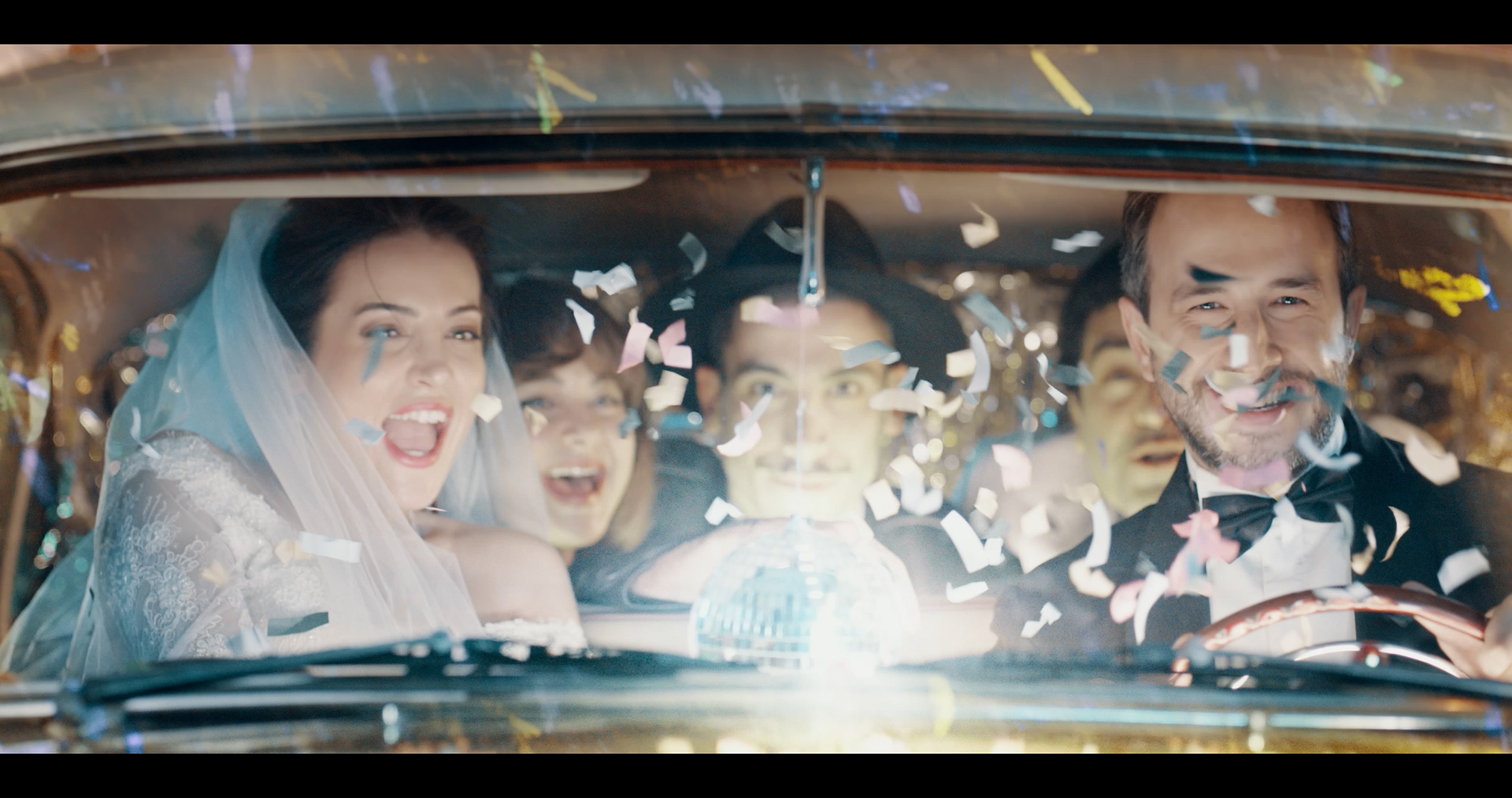 Still from Sen Bunları Duyma, directed by Can Bonomo. Image reproduced here for portfolio documentation. All underlying rights remain with the respective rights holders.