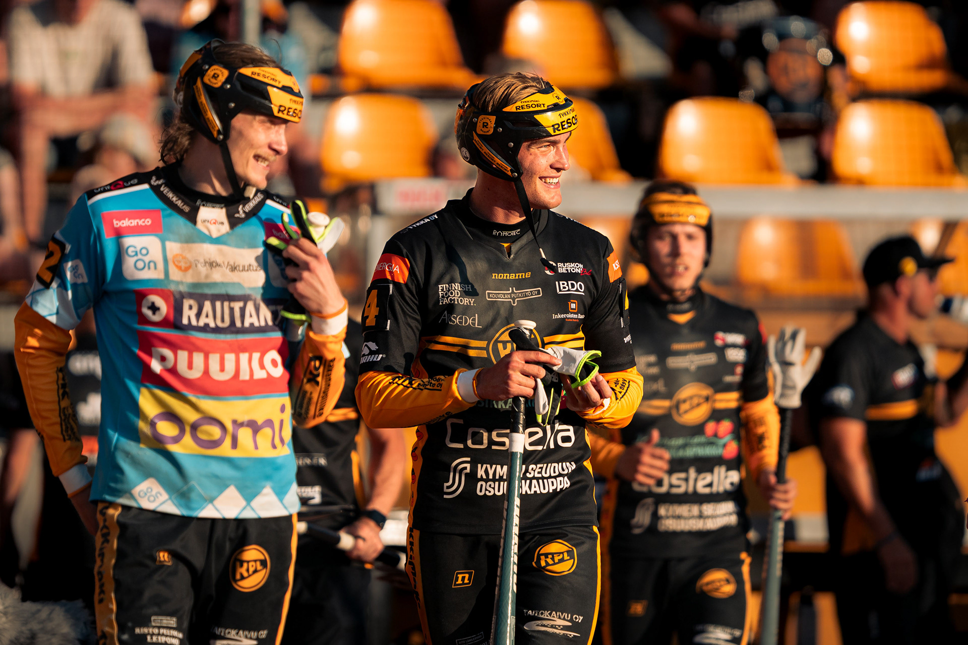 Koplan Elias Pitkänen keskellä ja vasemmalla Ville Pesu