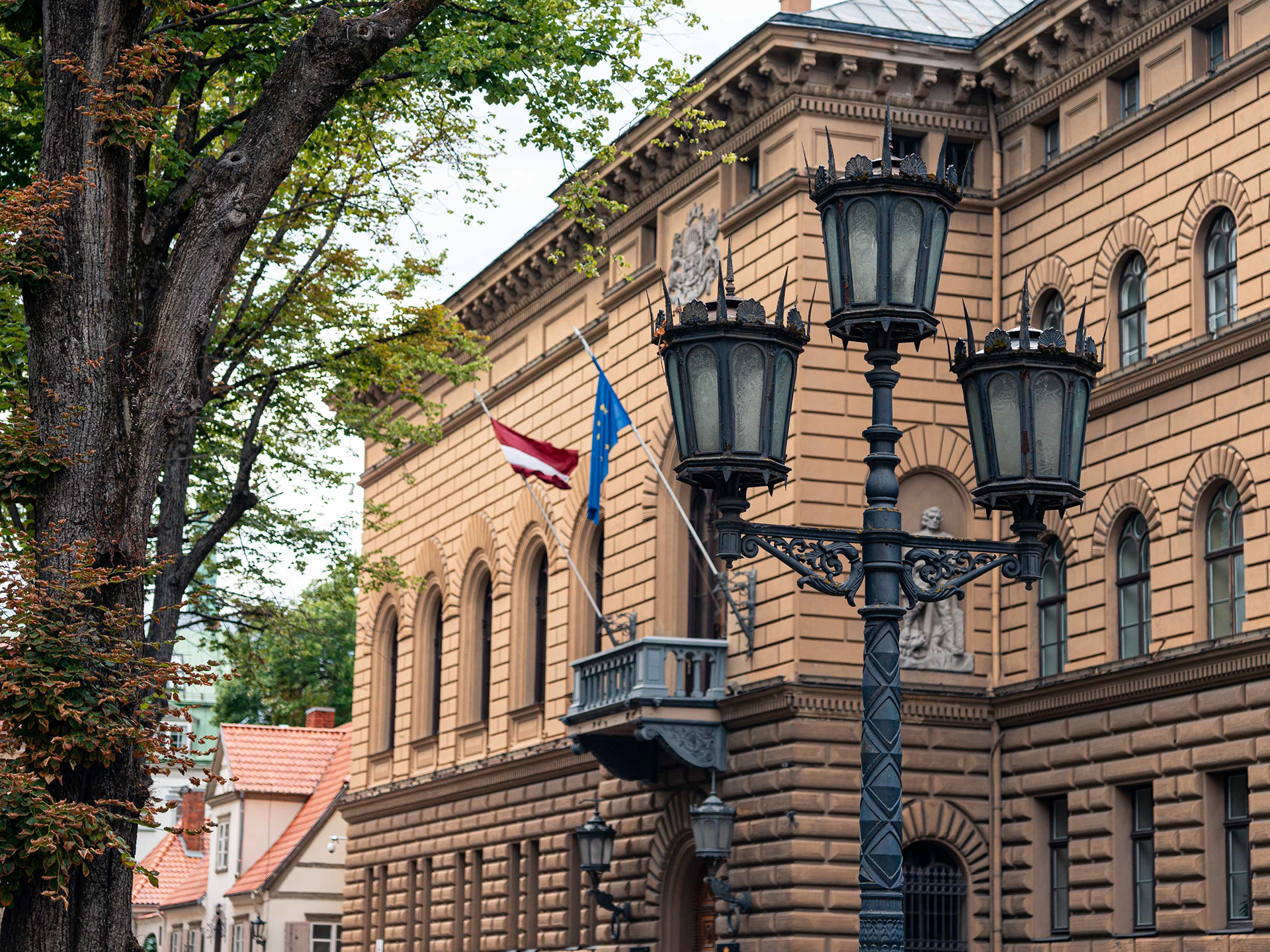 Riikan parlamenttirakennus