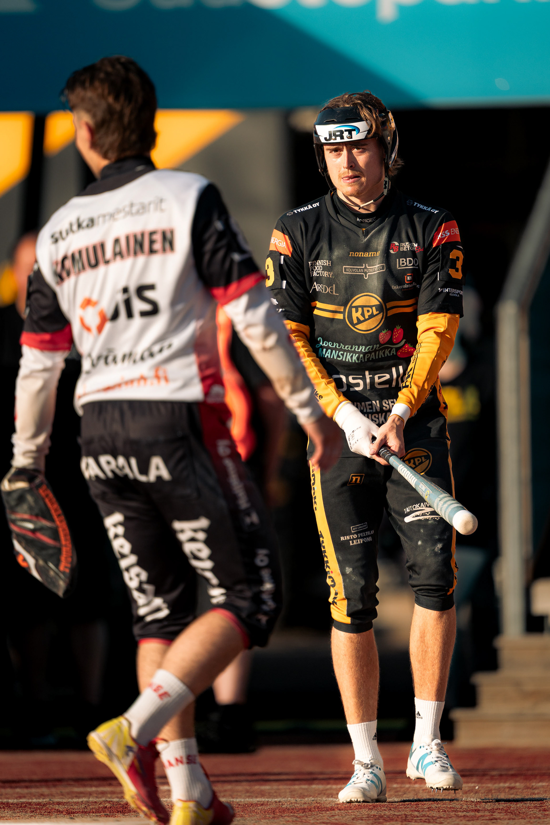 Patrik Vartama valmiina lyöntivuoroonsa.