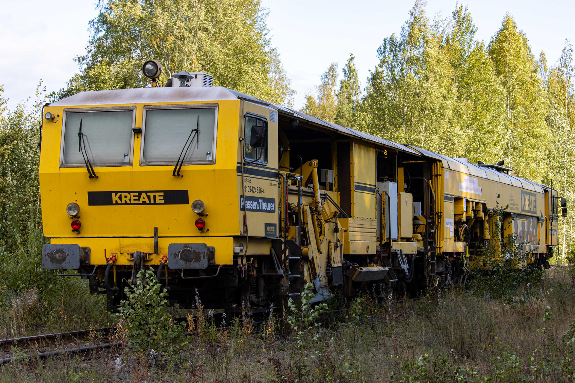 Ttk2-huoltoveturi Kuusankosken ratapihalla. (9.2021)