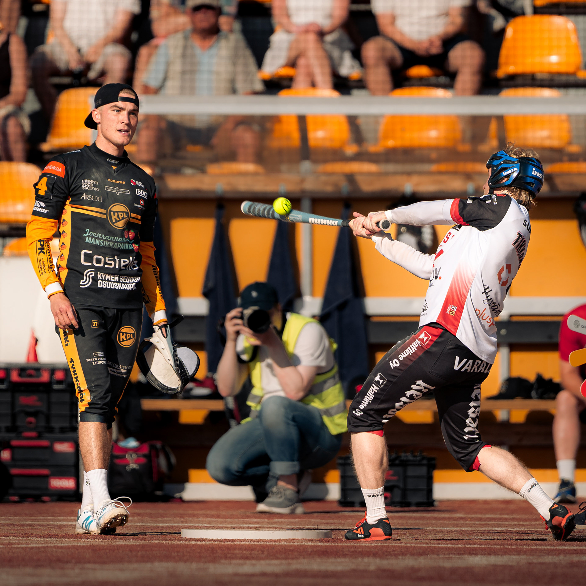 Manse PP:n Severi tikkakoski aloittavassa lyöntivuorossa.