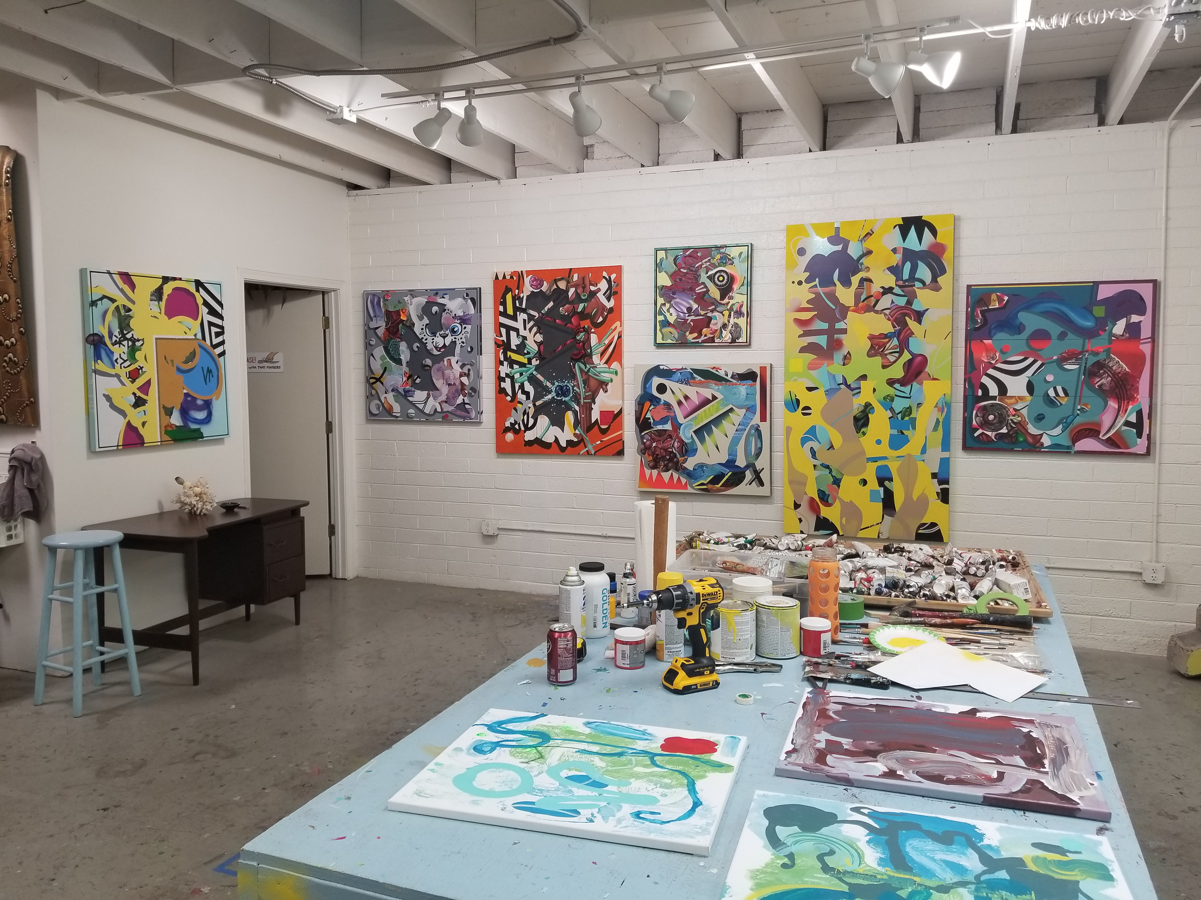 Studio 2019
