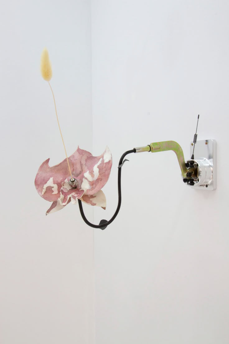 Justin Cloud. Bisou. Steel, suede, and ornamental glass.